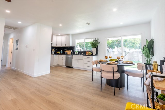 Riverside, California, 92504, United States, 3 Bedrooms Bedrooms, ,1 BathroomBathrooms,Residential,For Sale,1977544