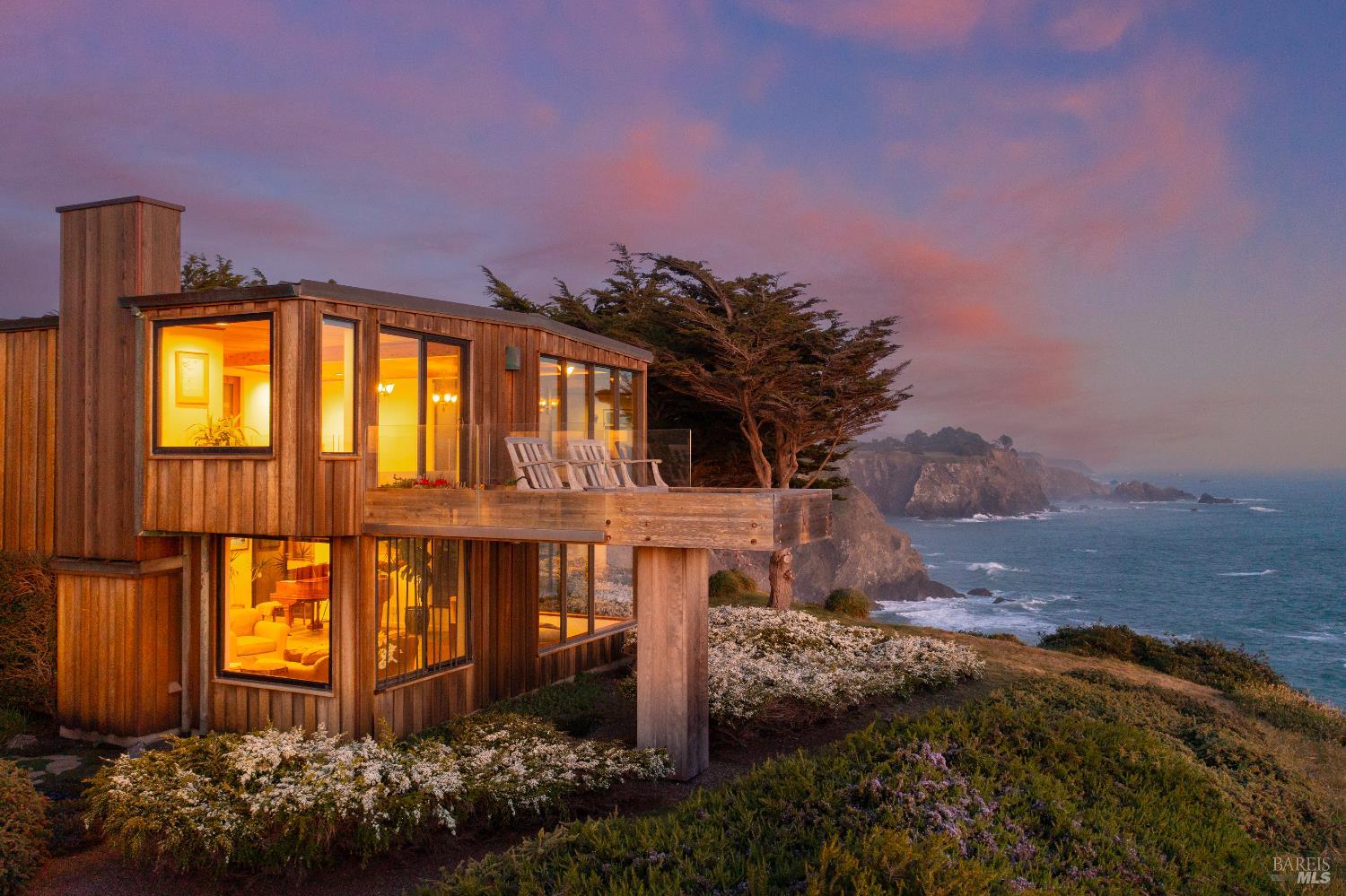 Elk, California, 95432, United States, 4 Bedrooms Bedrooms, ,4 BathroomsBathrooms,Residential,For Sale,1993215