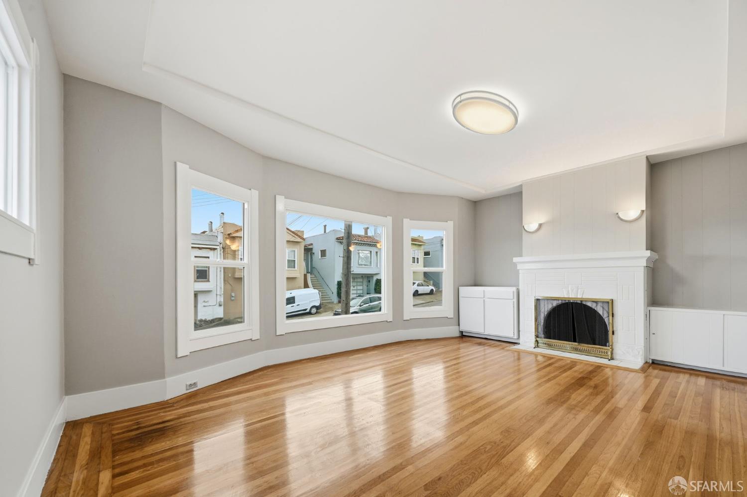 San Francisco, California, 94112, United States, 2 Bedrooms Bedrooms, ,1 BathroomBathrooms,Residential,For Sale,2008516