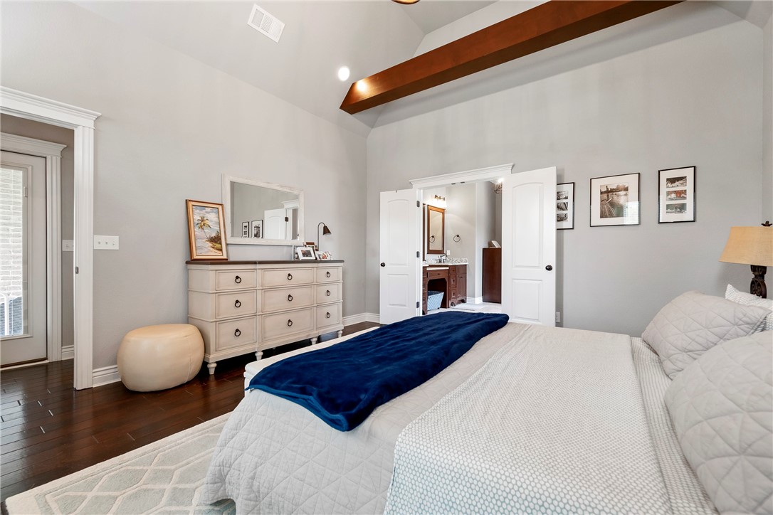 Bentonville, Arkansas, 72712, United States, 5 Bedrooms Bedrooms, ,5 BathroomsBathrooms,Residential,For Sale,1895403