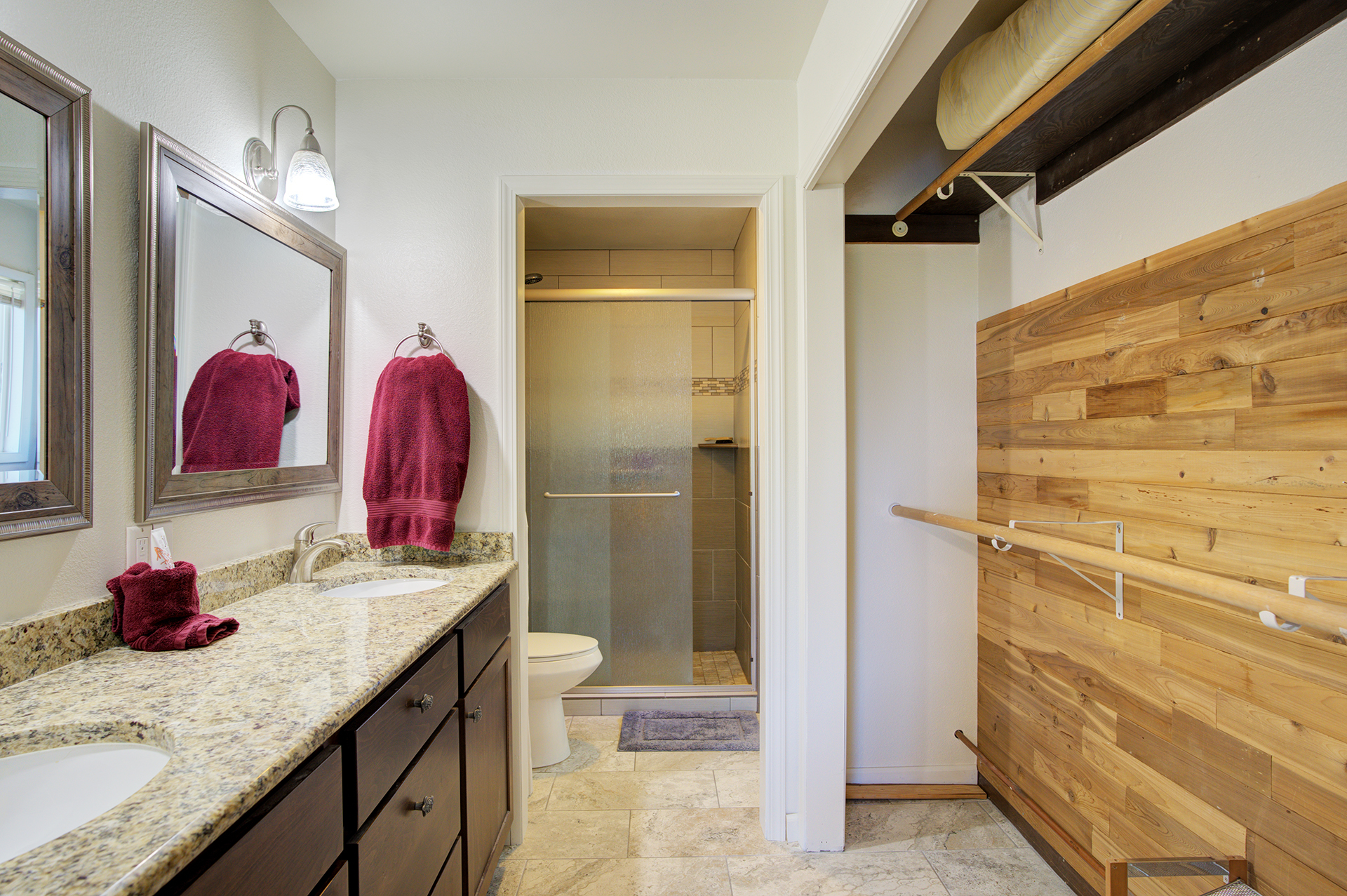 Sandpoint, Idaho, 83864, United States, 5 Bedrooms Bedrooms, ,3 BathroomsBathrooms,Residential,For Sale,1976312