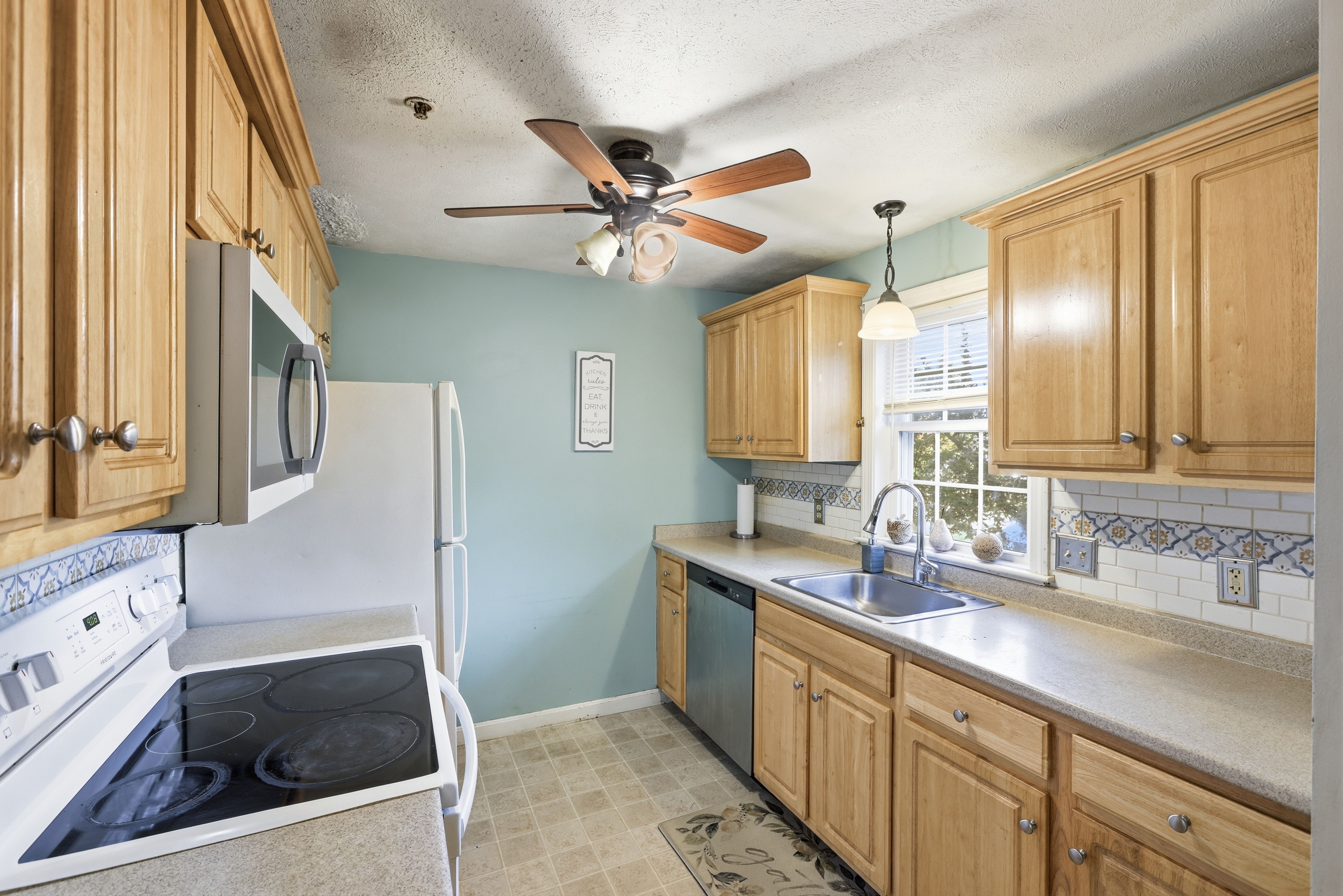  31 Patriot Rd, Fitchburg, MA, 01420 - 物件實景