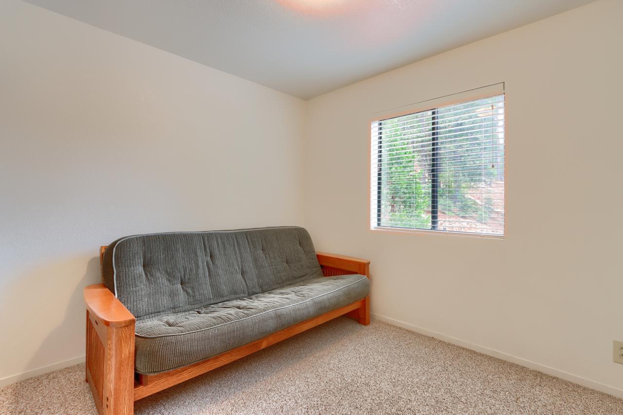 Yosemite, California, 95389, United States, 4 Bedrooms Bedrooms, ,2 BathroomsBathrooms,Residential,For Sale,1980100