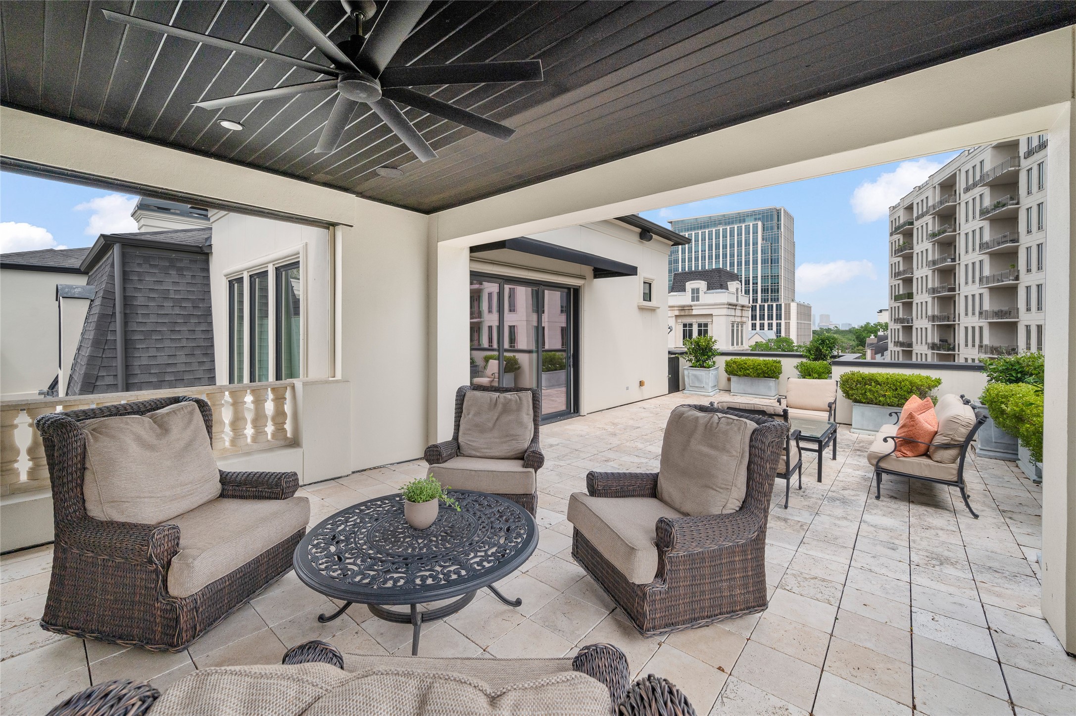 2415 San Felipe Street #6 - 物件實景