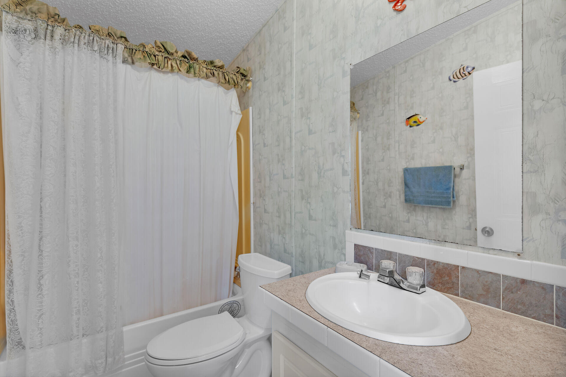 Tavernier, Florida, 33037, United States, 3 Bedrooms Bedrooms, ,2 BathroomsBathrooms,Residential,For Sale,2001643