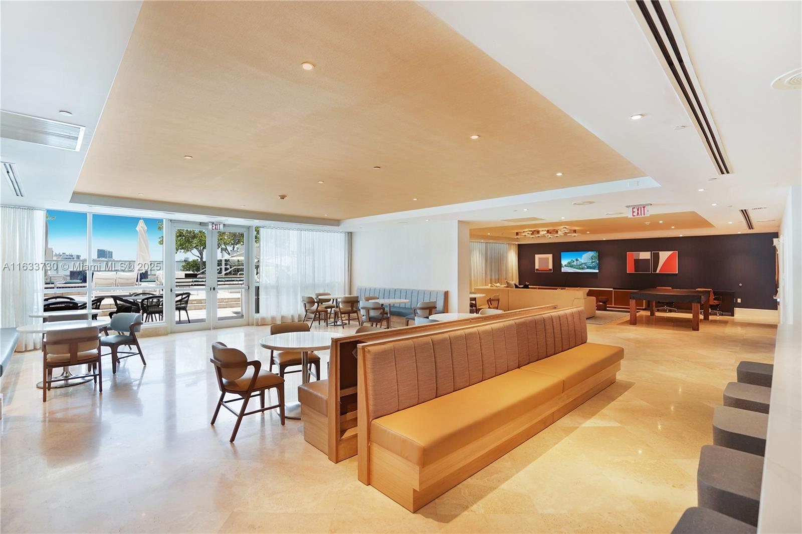 4401 Collins Ave Unit 1516, Miami Beach, Florida, 33140, United States, ,1 BathroomBathrooms,Residential,For Sale,4401 Collins Ave Unit 1516,1614086