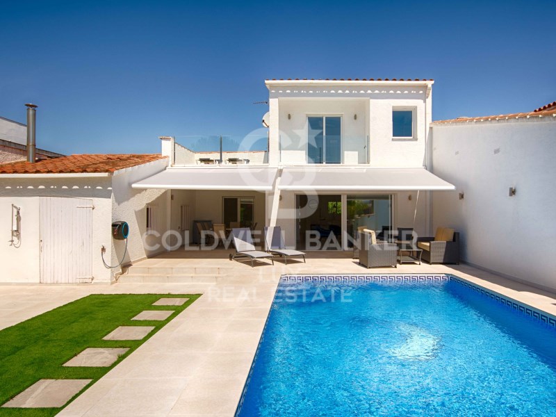 Girona, Empuriabrava, Cap Ras - Creus - Falconera, Empuriabrava, Catalonia, ES, 3 Bedrooms Bedrooms, ,2 BathroomsBathrooms,Residential,For Sale,Girona, Empuriabrava, Cap Ras - Creus - Falconera,1448905