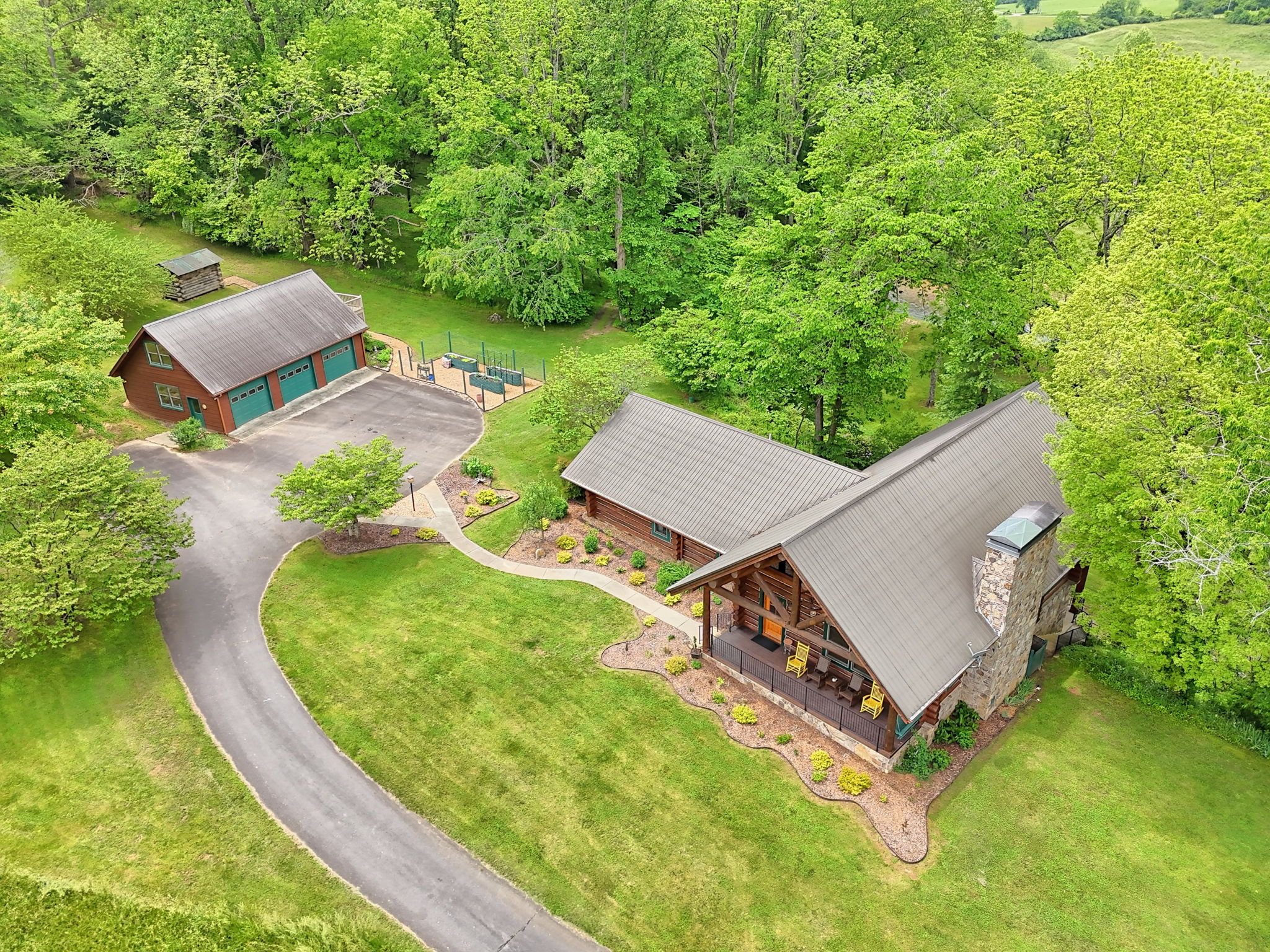 Warne, North Carolina, 28909, United States, 3 Bedrooms Bedrooms, ,3 BathroomsBathrooms,Residential,For Sale,1826737