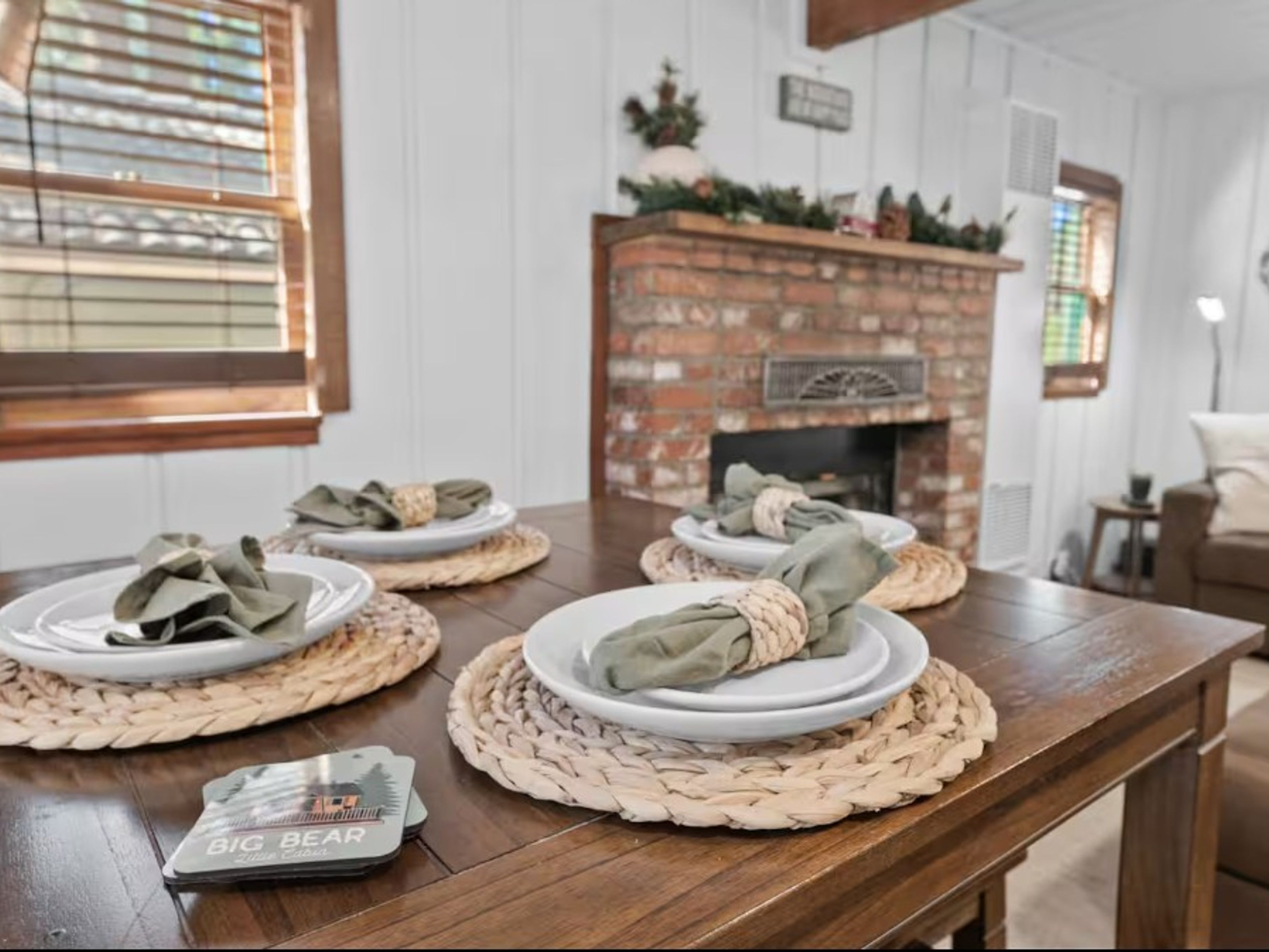  409 West Rainbow Boulevard, Big Bear, CA 92314 - 物件實景