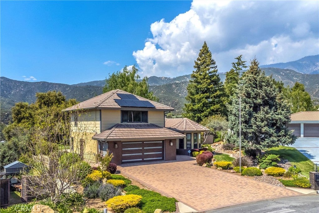 Yucaipa, California, 92399, United States, 3 Bedrooms Bedrooms, ,3 BathroomsBathrooms,Residential,For Sale,1792415