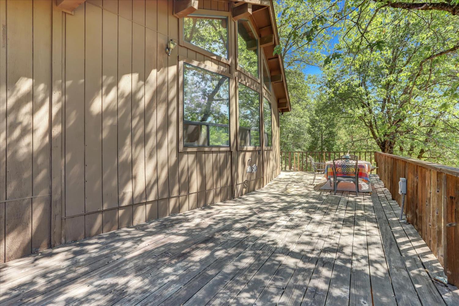 Nevada City, California, 95959, United States, 2 Bedrooms Bedrooms, ,2 BathroomsBathrooms,Residential,For Sale,1982530