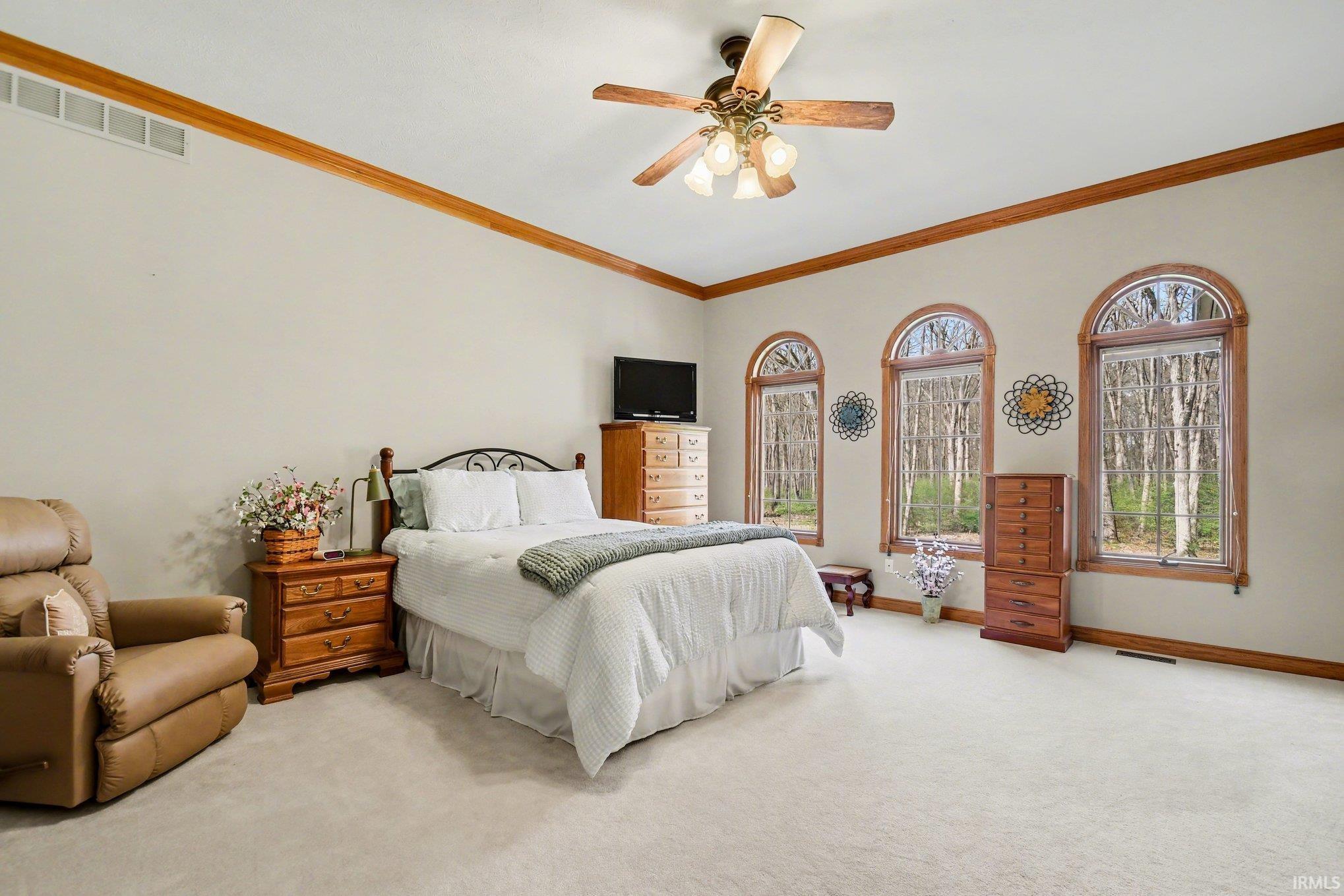 Osceola, Indiana, 46561, United States, 3 Bedrooms Bedrooms, ,3 BathroomsBathrooms,Residential,For Sale,2038856