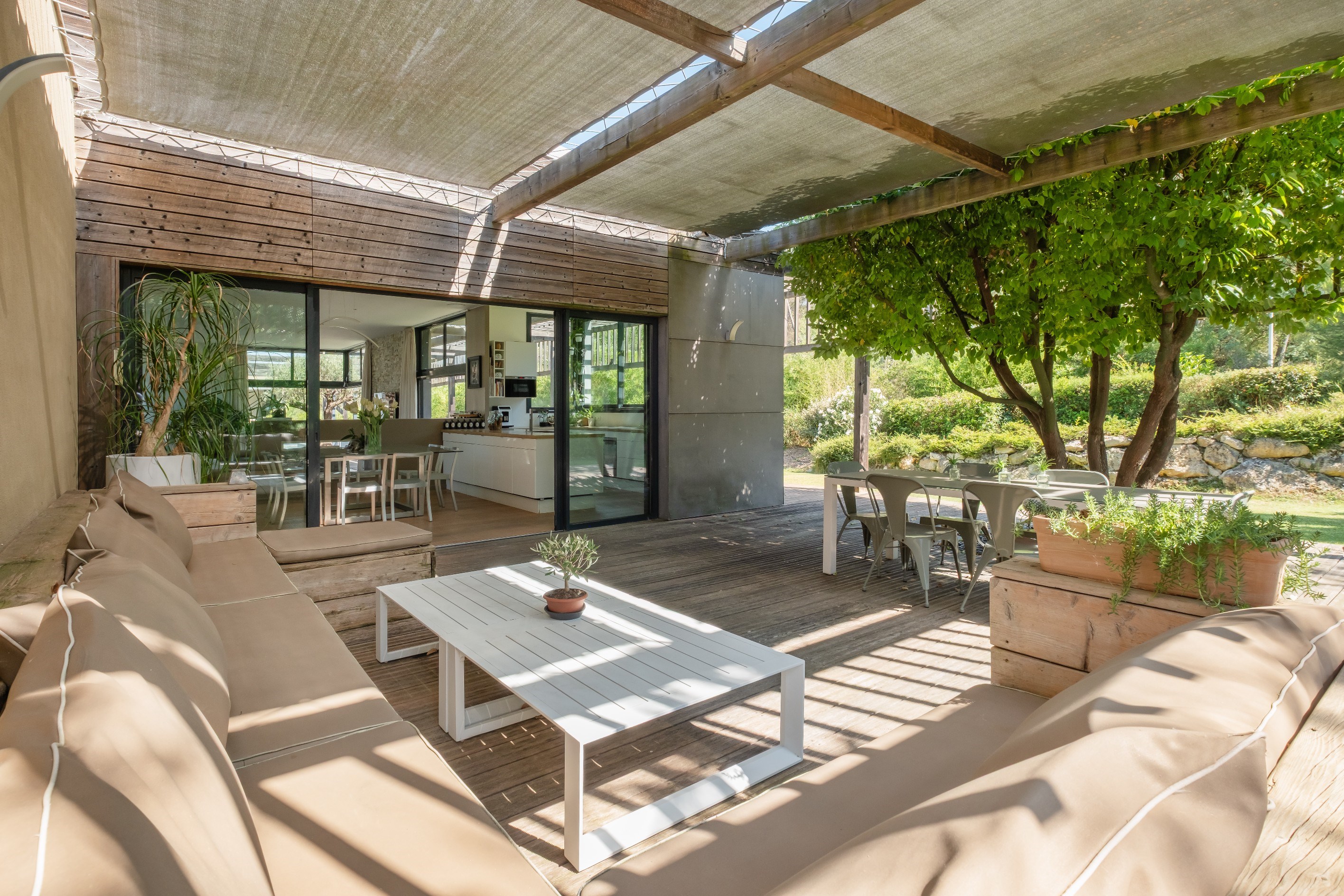  An Exceptional Architect-Designed Villa on the Outskirts of Montpellier - 物件實景