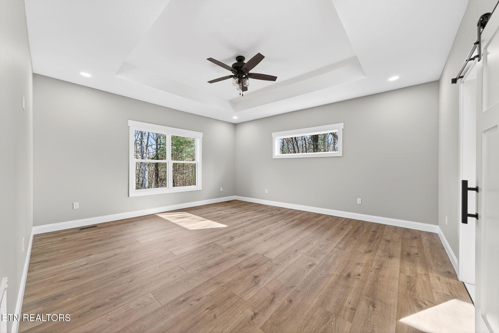 Crossville, Tennessee, 38558, United States, 3 Bedrooms Bedrooms, ,2 BathroomsBathrooms,Residential,For Sale,1989855