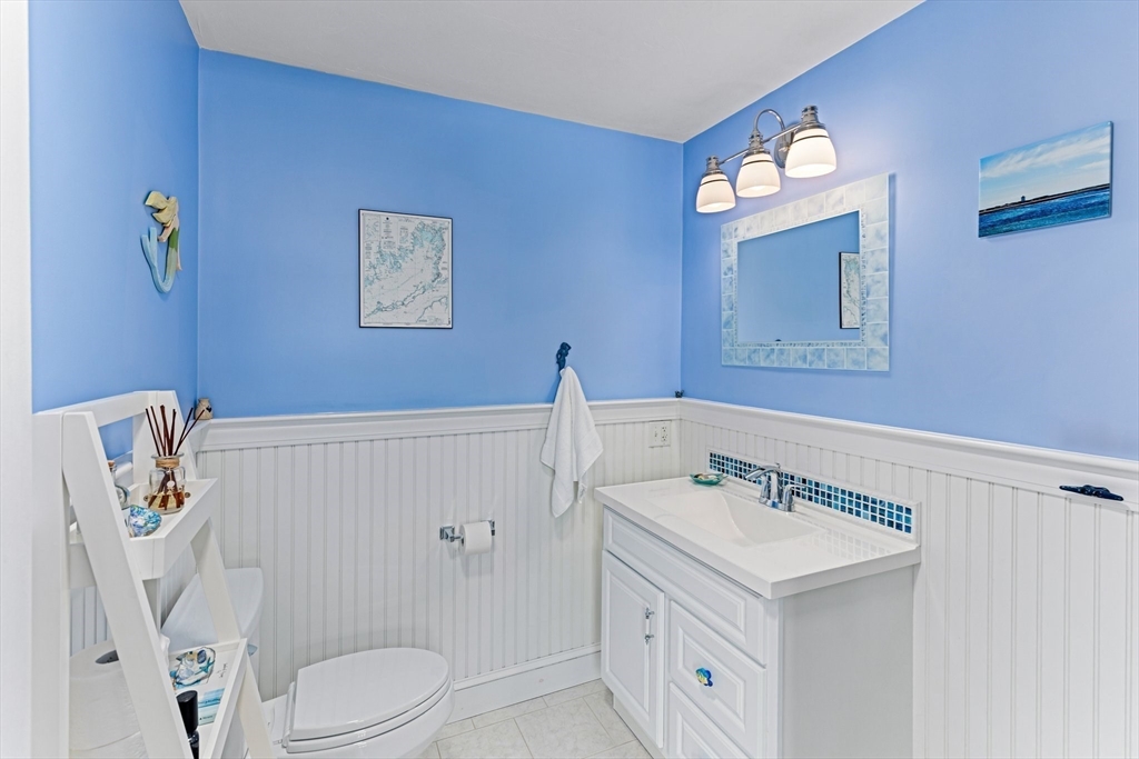 Bourne, Massachusetts, 02559, United States, 2 Bedrooms Bedrooms, ,2 BathroomsBathrooms,Residential,For Sale,1921886