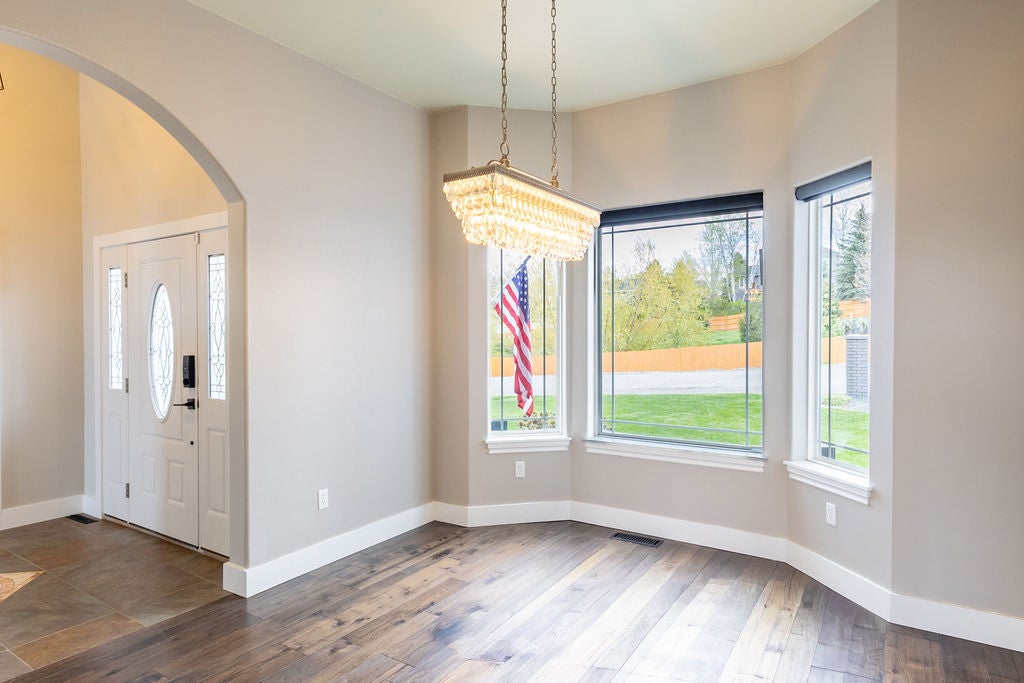Billings, Montana, 59101, United States, 6 Bedrooms Bedrooms, ,4 BathroomsBathrooms,Residential,For Sale,2049164