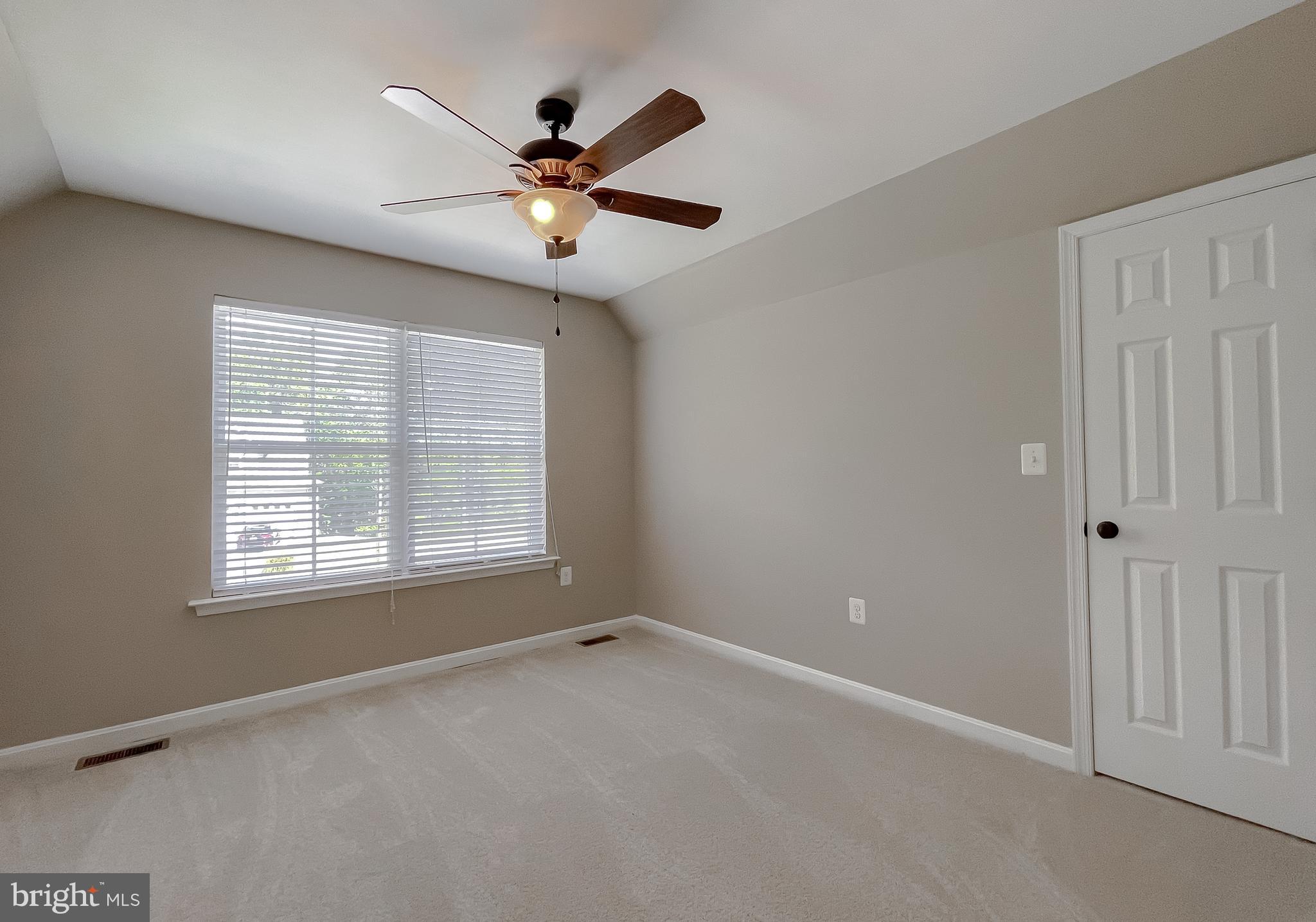 Saint Inigoes, Maryland, 20684, United States, 4 Bedrooms Bedrooms, ,4 BathroomsBathrooms,Residential,For Sale,1935766