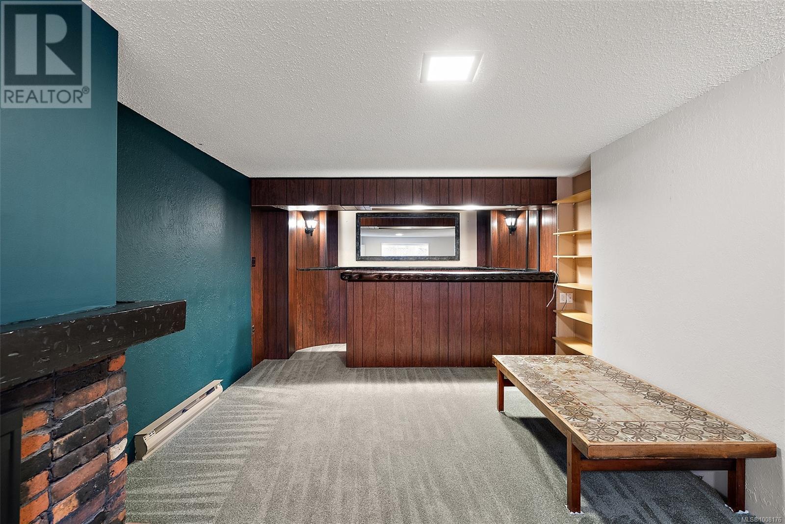 SIDNEY, British Columbia, V8L 2T6, CA, 3 Bedrooms Bedrooms, ,2 BathroomsBathrooms,Residential,For Sale,1906024