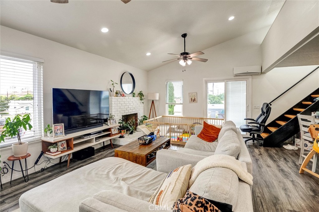 Buena Park, California, 90620, United States, 4 Bedrooms Bedrooms, ,3 BathroomsBathrooms,Residential,For Sale,1846266