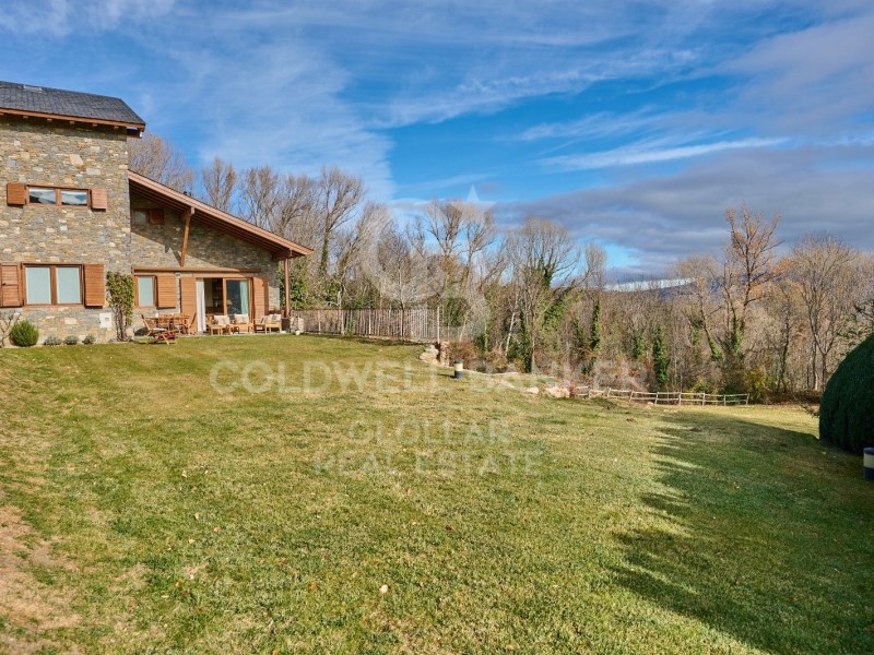 Isòvol, Catalonia, ES, 4 Bedrooms Bedrooms, ,4 BathroomsBathrooms,Residential,For Sale,1578046