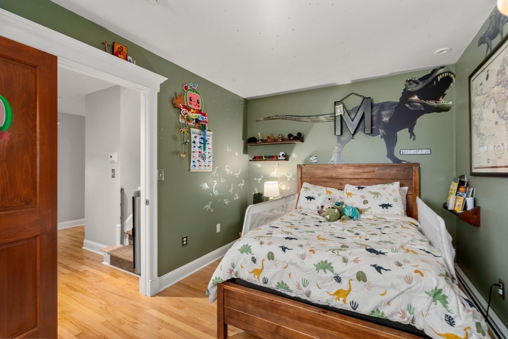 Swansea, Massachusetts, 02777, United States, 3 Bedrooms Bedrooms, ,2 BathroomsBathrooms,Residential,For Sale,1847611