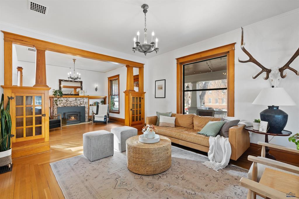 Rapid City, South Dakota, 57701, United States, 6 Bedrooms Bedrooms, ,3 BathroomsBathrooms,Residential,For Sale,1979556