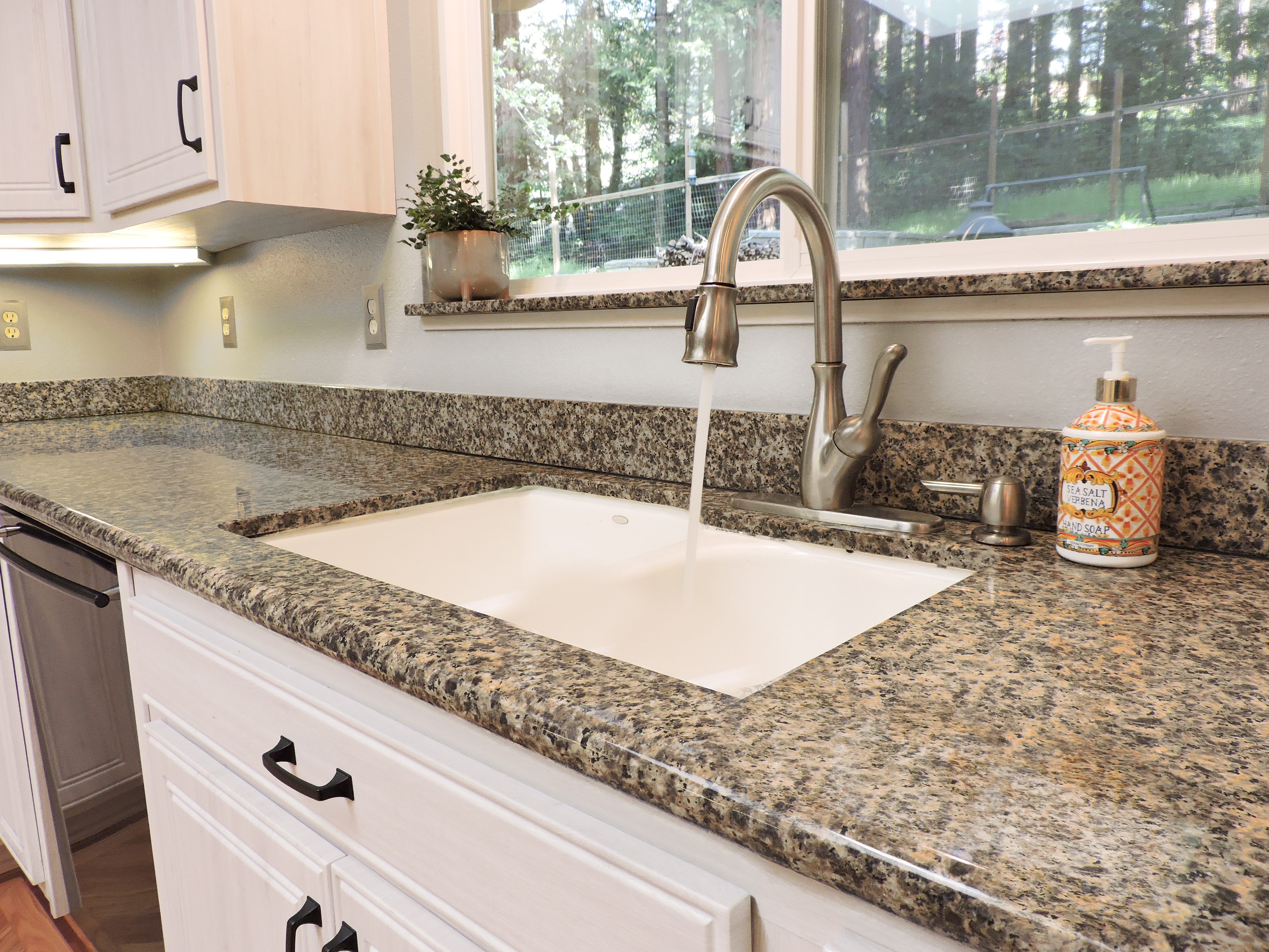 Boulder Creek, California, 95006, United States, 3 Bedrooms Bedrooms, ,3 BathroomsBathrooms,Residential,For Sale,1763165