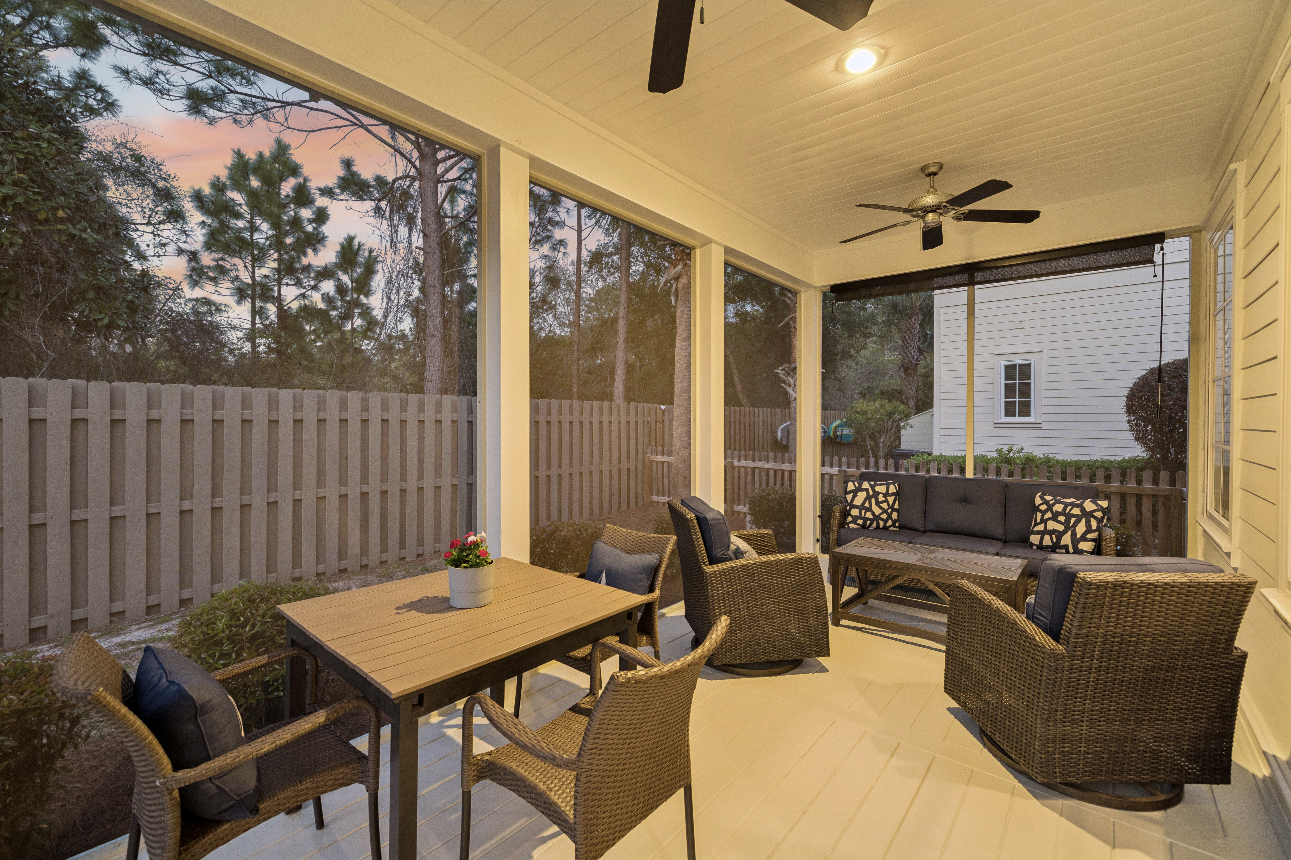  Timless Sophistication With Modern Updates In Hidden Gem Community - 物件實景