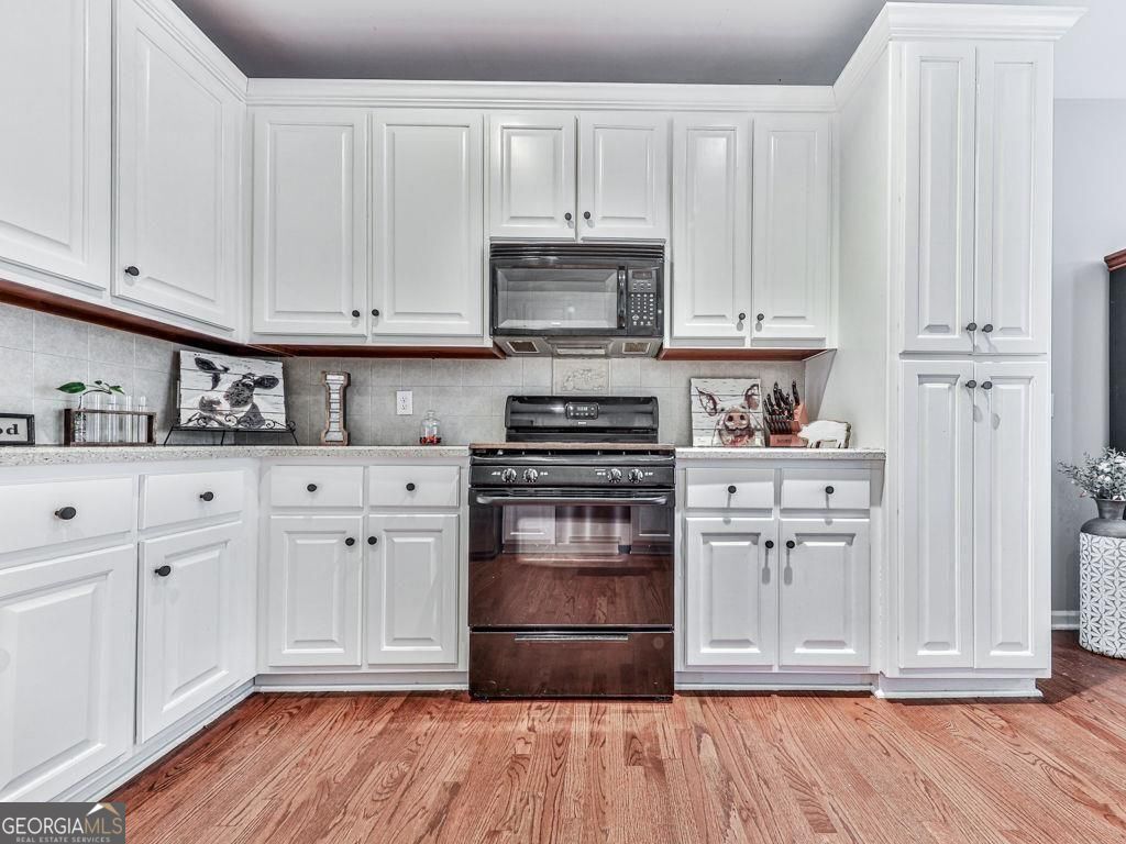 Dallas, Georgia, 30132, United States, 5 Bedrooms Bedrooms, ,3 BathroomsBathrooms,Residential,For Sale,1914643