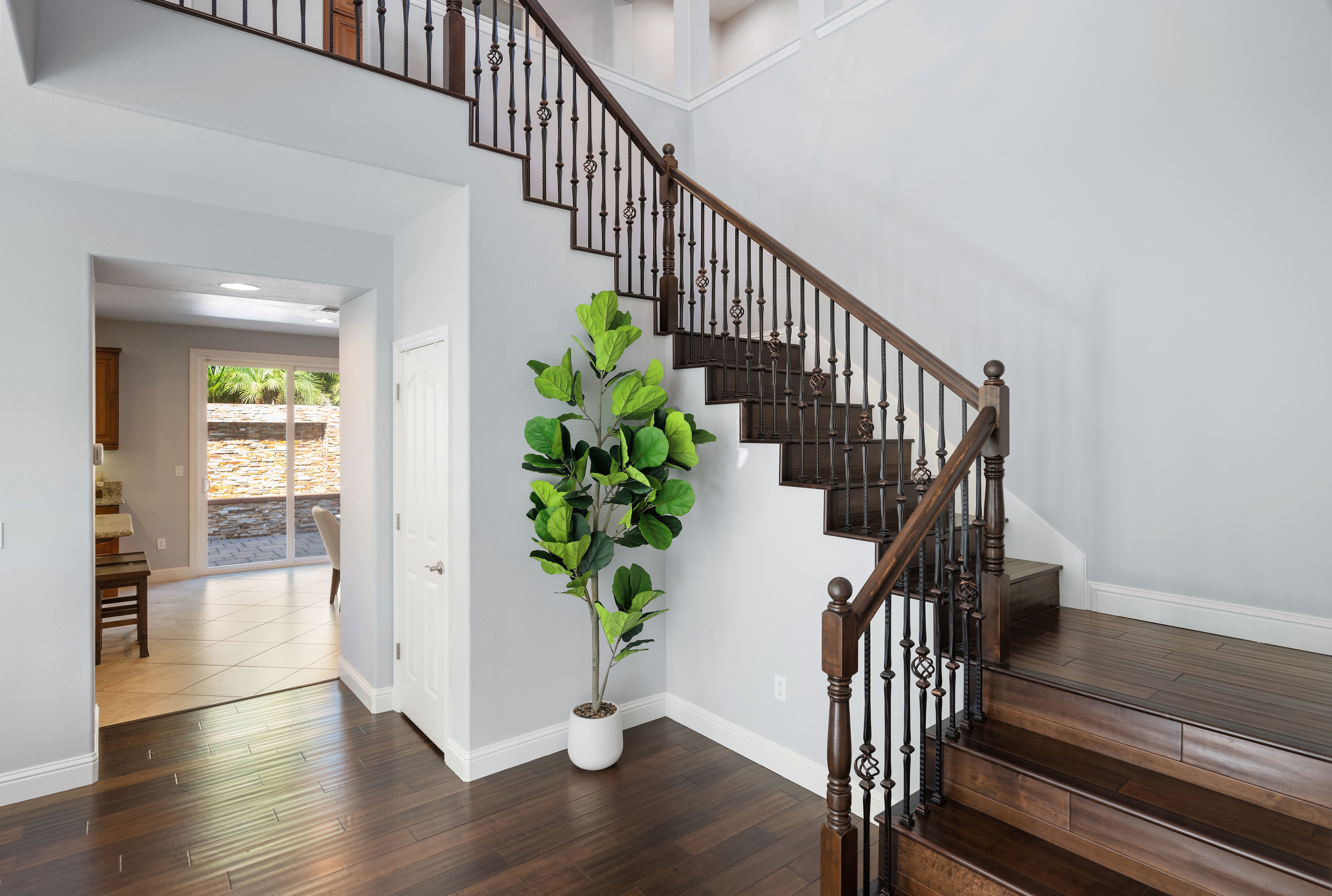  Mediterranean Elegance Meets Resort-Style Living in Prestigious Windemere - 物件實景