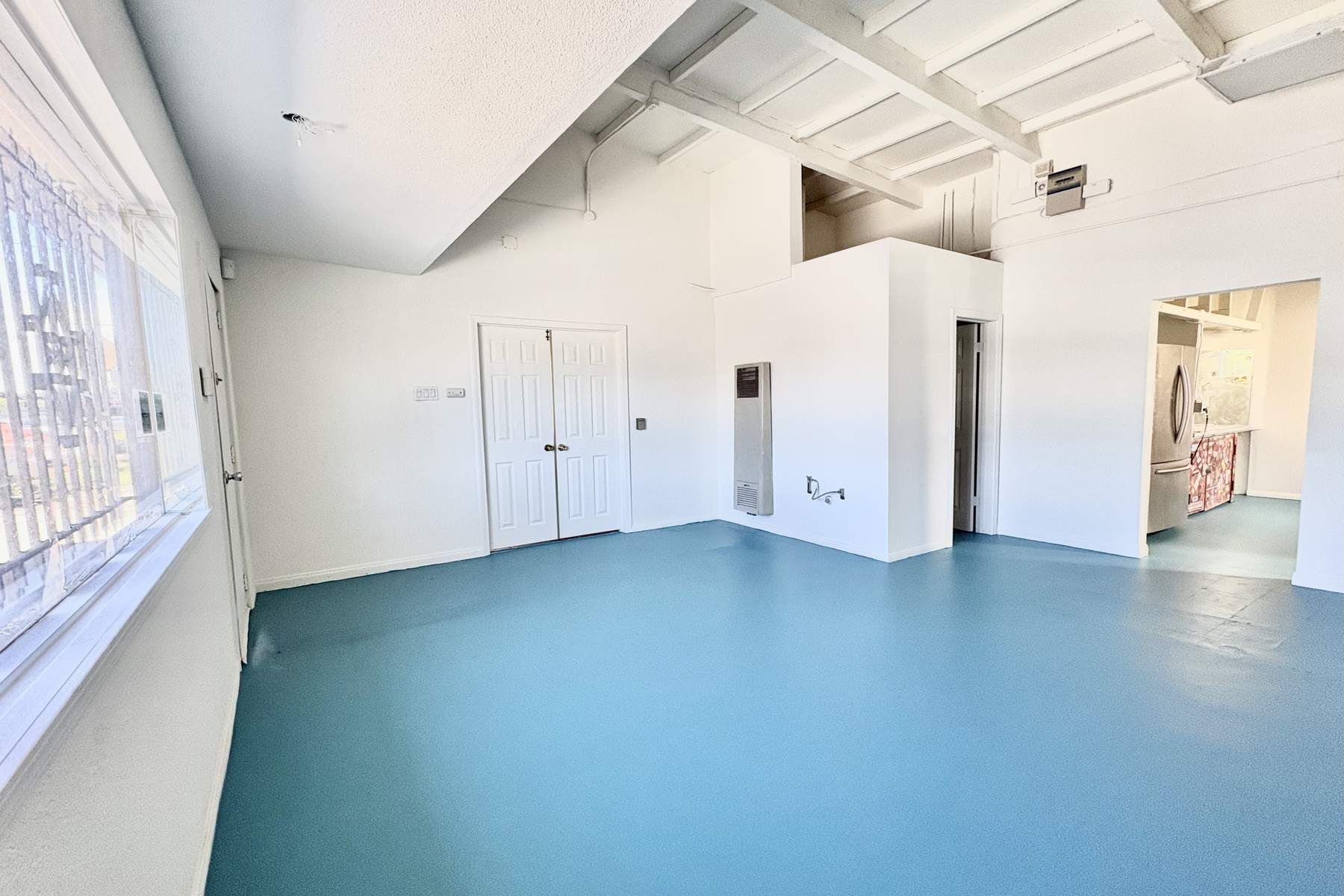  6041 Cleon Avenue - 物件實景