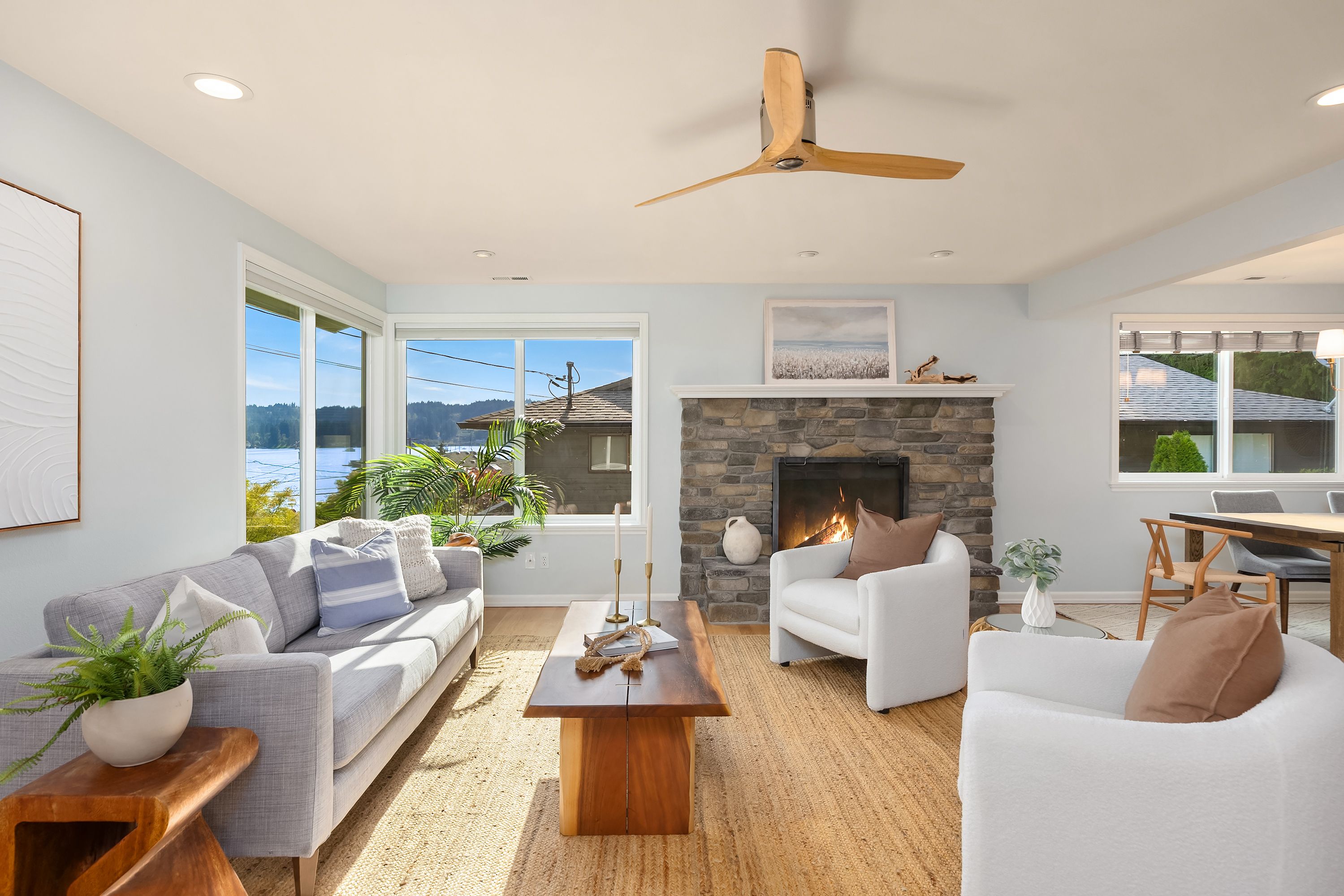  1020 NE Holm Ct, Poulsbo, WA 98370 - 物件實景