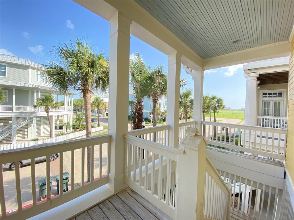 1757 Seaside Drive, Galveston, Texas, 77550, United States, 6 Bedrooms Bedrooms, ,6 BathroomsBathrooms,Residential,For Sale,1757 Seaside Drive,1628468