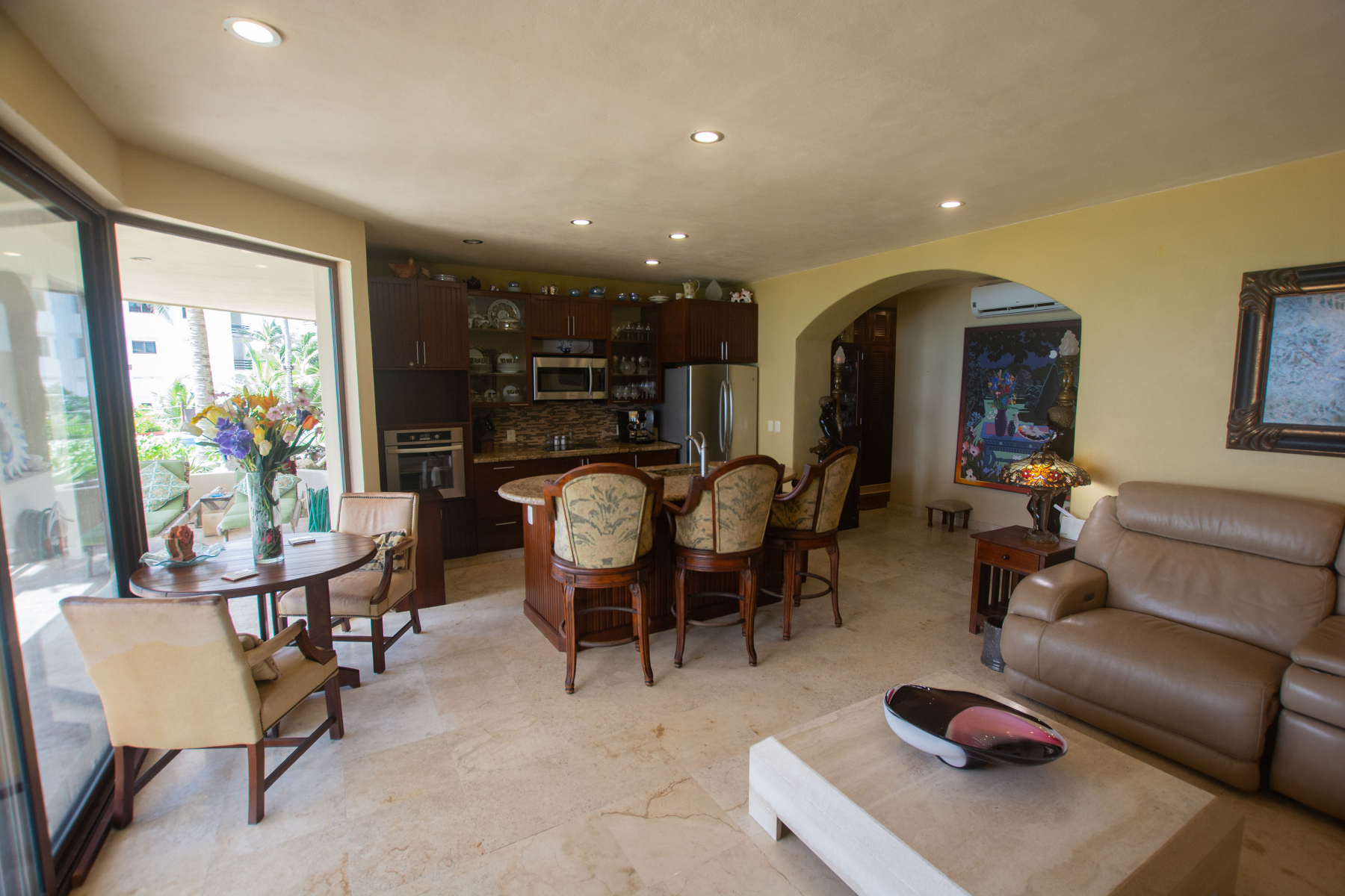  EXCLUSIVE OCEANFRONT RESIDENCE, 2 BED 2 AND BATH PANORAMIC VIEWS - 物件實景