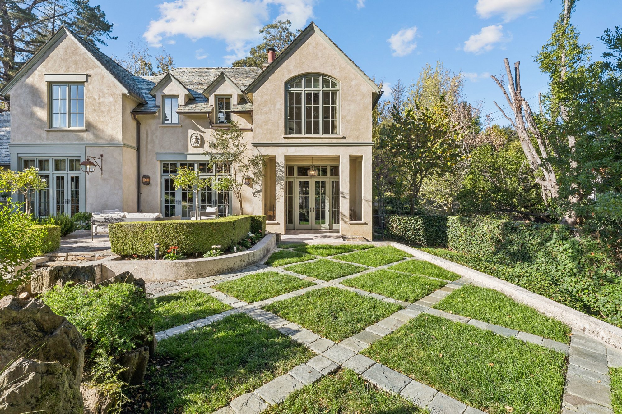  Timeless Elegance in Lower Hillsborough - 物件實景