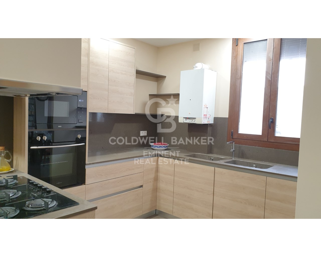 Barcelona, Barcelona, Ciutat Vella, El G?tic Barce, Barcelona, Catalonia, ES, 4 Bedrooms Bedrooms, ,1 BathroomBathrooms,Residential,For Sale,Barcelona, Barcelona, Ciutat Vella, El G?tic Barce,1620634