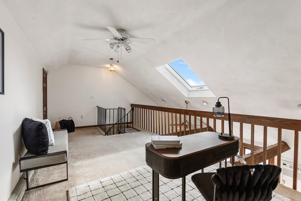 Malden, Massachusetts, 02148, United States, 2 Bedrooms Bedrooms, ,2 BathroomsBathrooms,Residential,For Sale,1993840