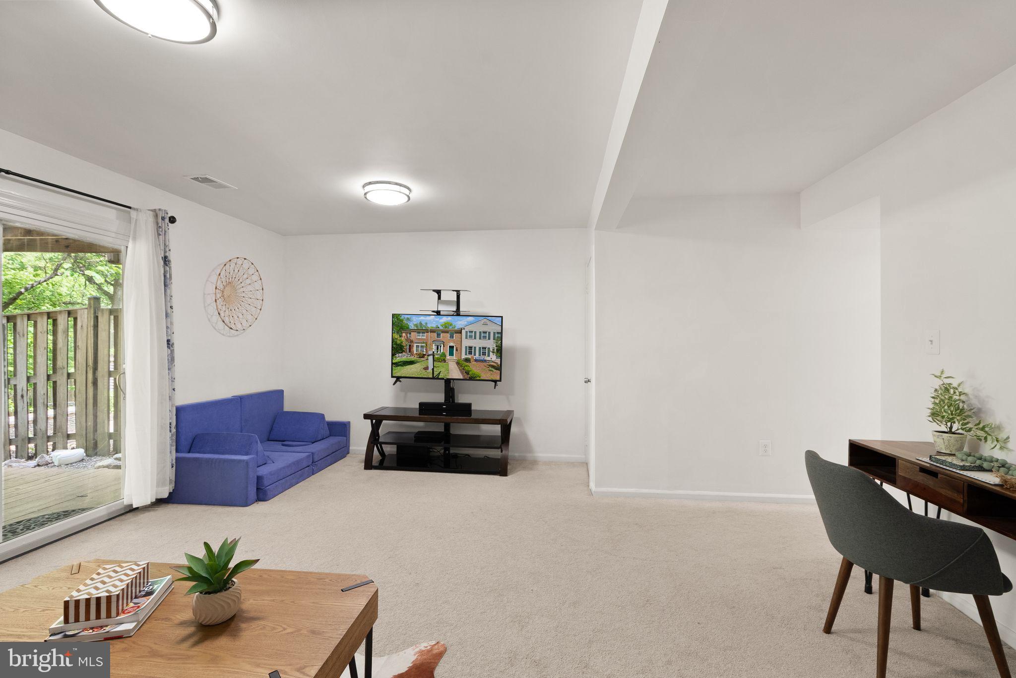 Springfield, Virginia, 22153, United States, 3 Bedrooms Bedrooms, ,3 BathroomsBathrooms,Residential,For Sale,1944963
