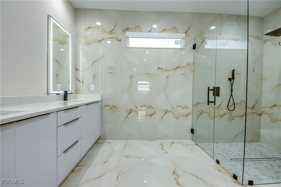 Cape Coral, Florida, 33991, United States, 3 Bedrooms Bedrooms, ,3 BathroomsBathrooms,Residential,For Sale,1977338