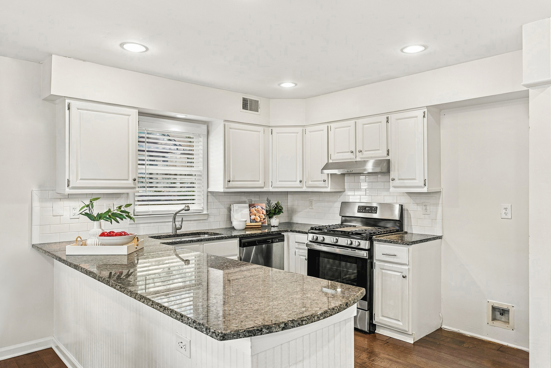  Inviting East Cobb Home in Heartwood Community - 物件實景