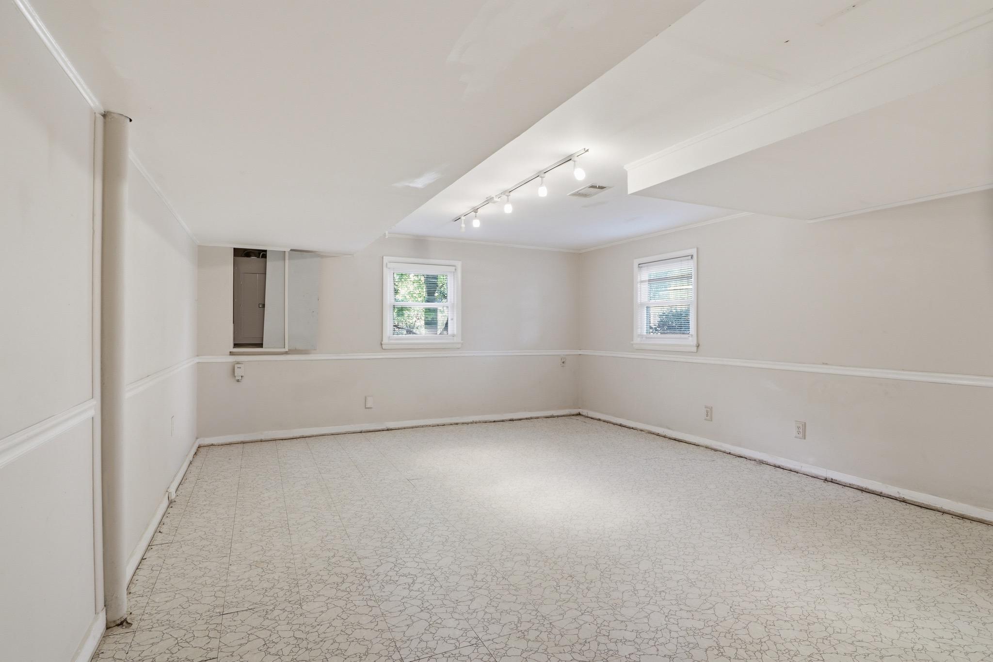  8403 Felton Lane, Alexandria, VA, 22308 - 物件實景