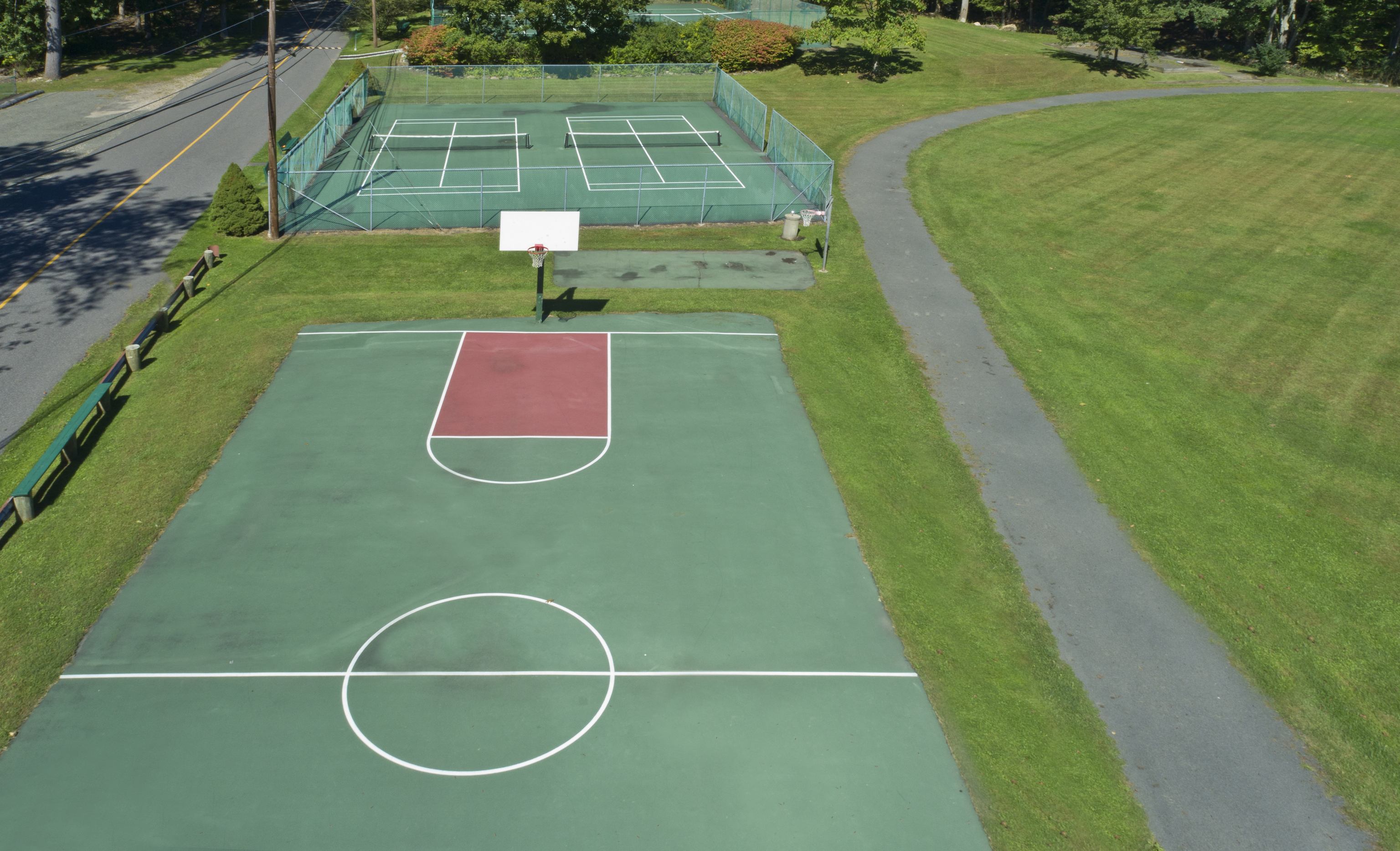 Danbury, Connecticut, 06810, United States, 4 Bedrooms Bedrooms, ,2 BathroomsBathrooms,Residential,For Sale,1988072