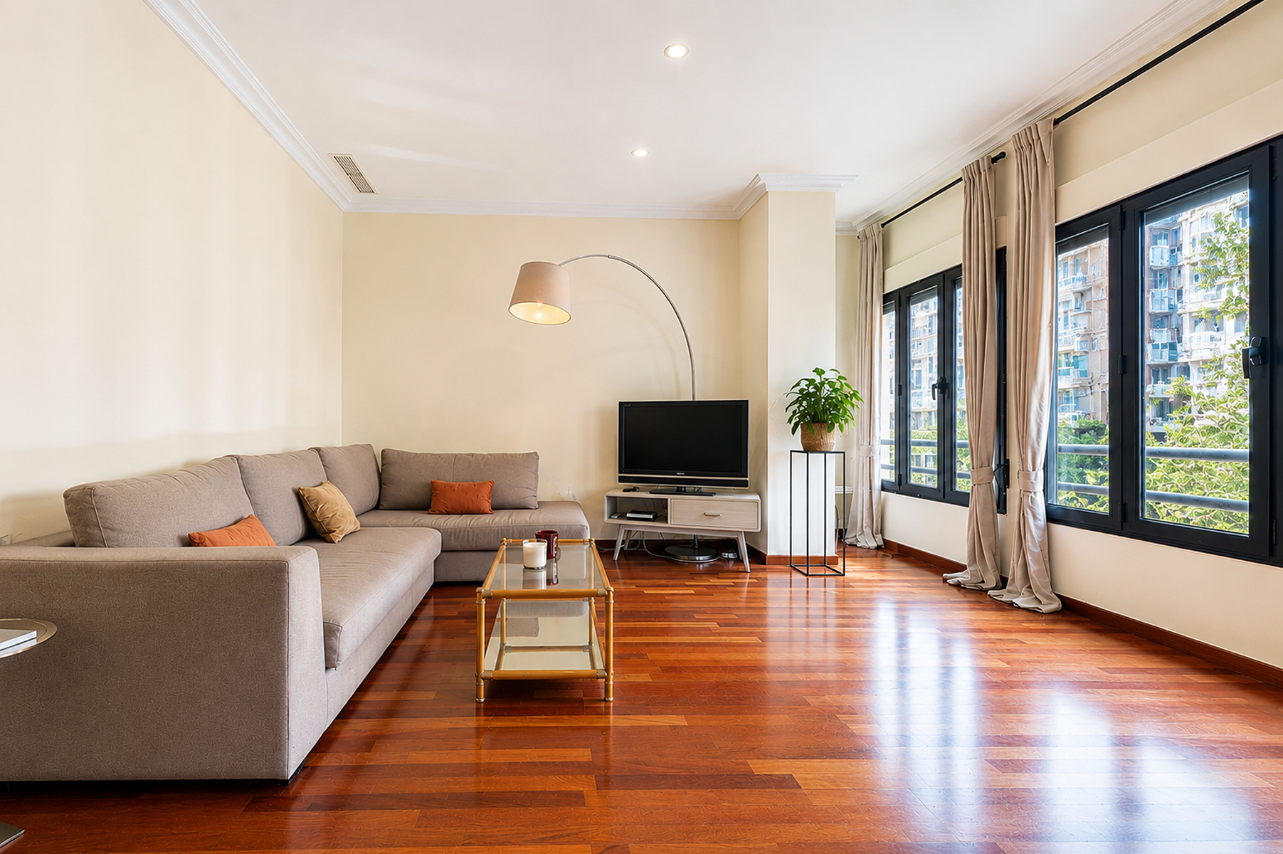  Spacious apartment in the center of Alicante. - 物件實景