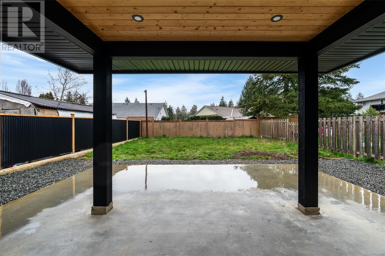 DUNCAN, British Columbia, V9L 4B4, CA, 4 Bedrooms Bedrooms, ,4 BathroomsBathrooms,Residential,For Sale,1910827