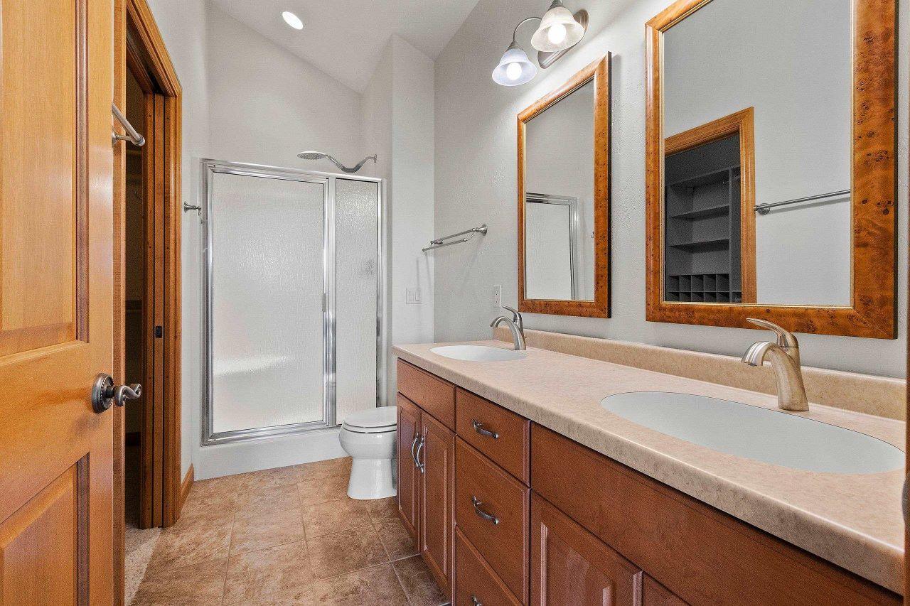 GREENVILLE, Wisconsin, 54942, United States, 3 Bedrooms Bedrooms, ,3 BathroomsBathrooms,Residential,For Sale,1744997