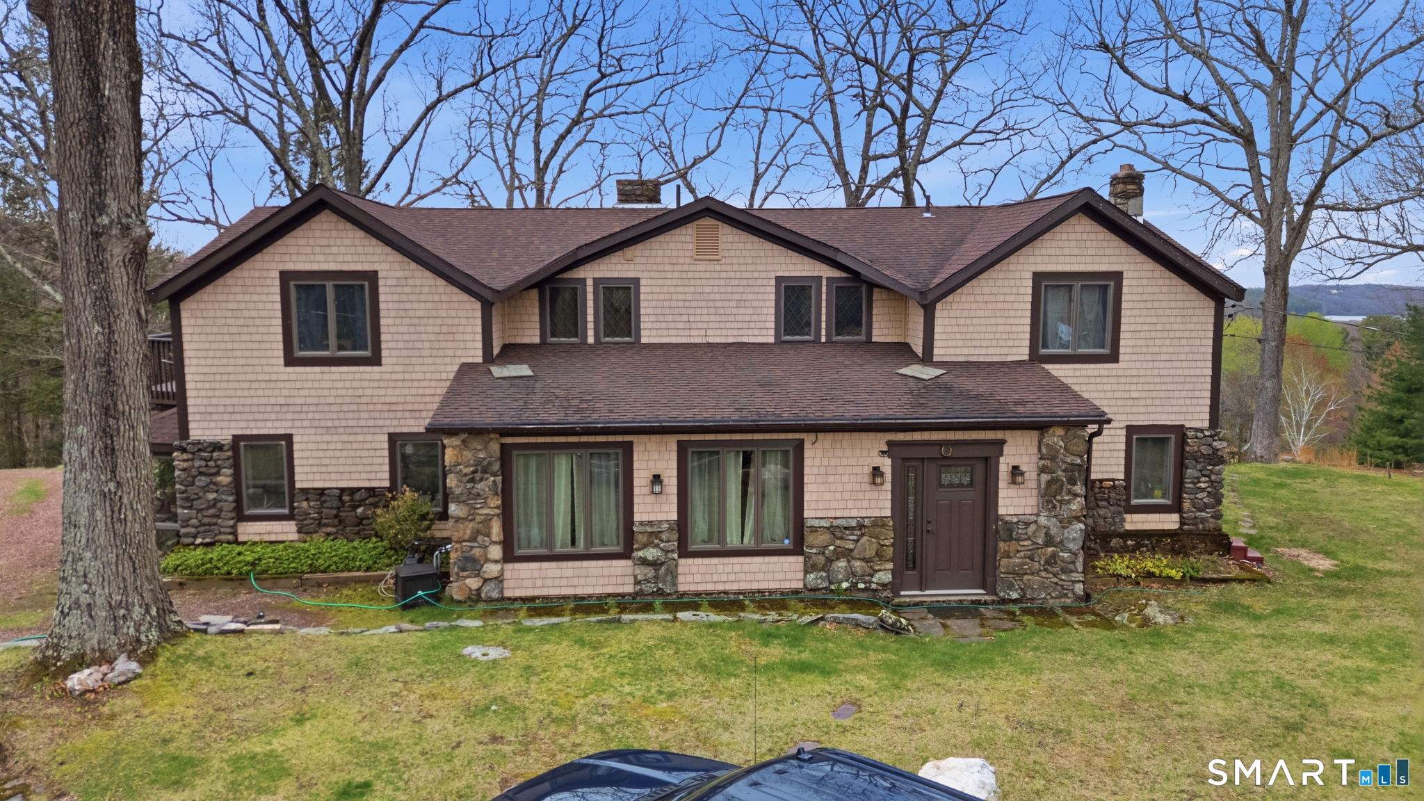 Tolland, Connecticut, 06084, United States, 3 Bedrooms Bedrooms, ,4 BathroomsBathrooms,Residential,For Sale,2043401