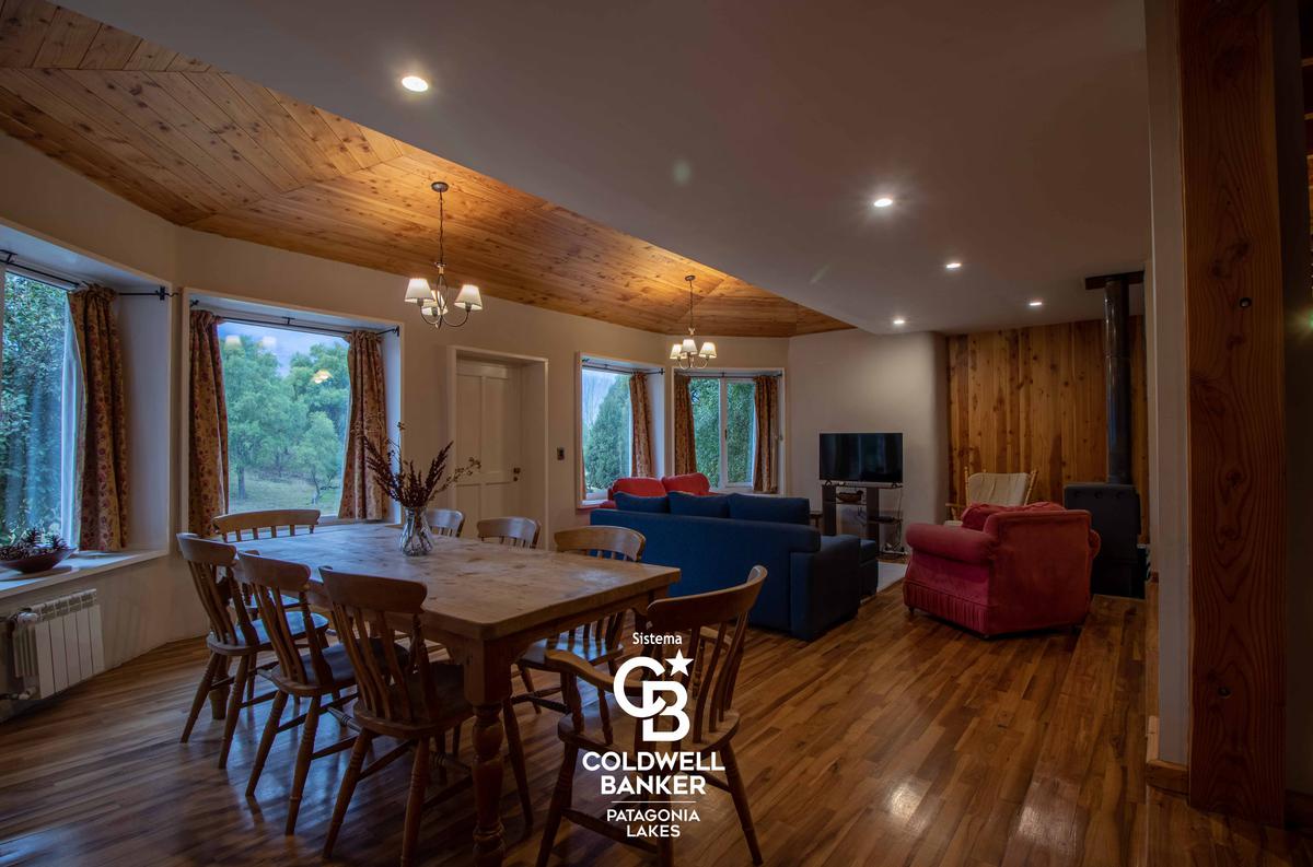 Cushamen, AR-U, AR, 5 Bedrooms Bedrooms, ,4 BathroomsBathrooms,Residential,For Sale,1827433