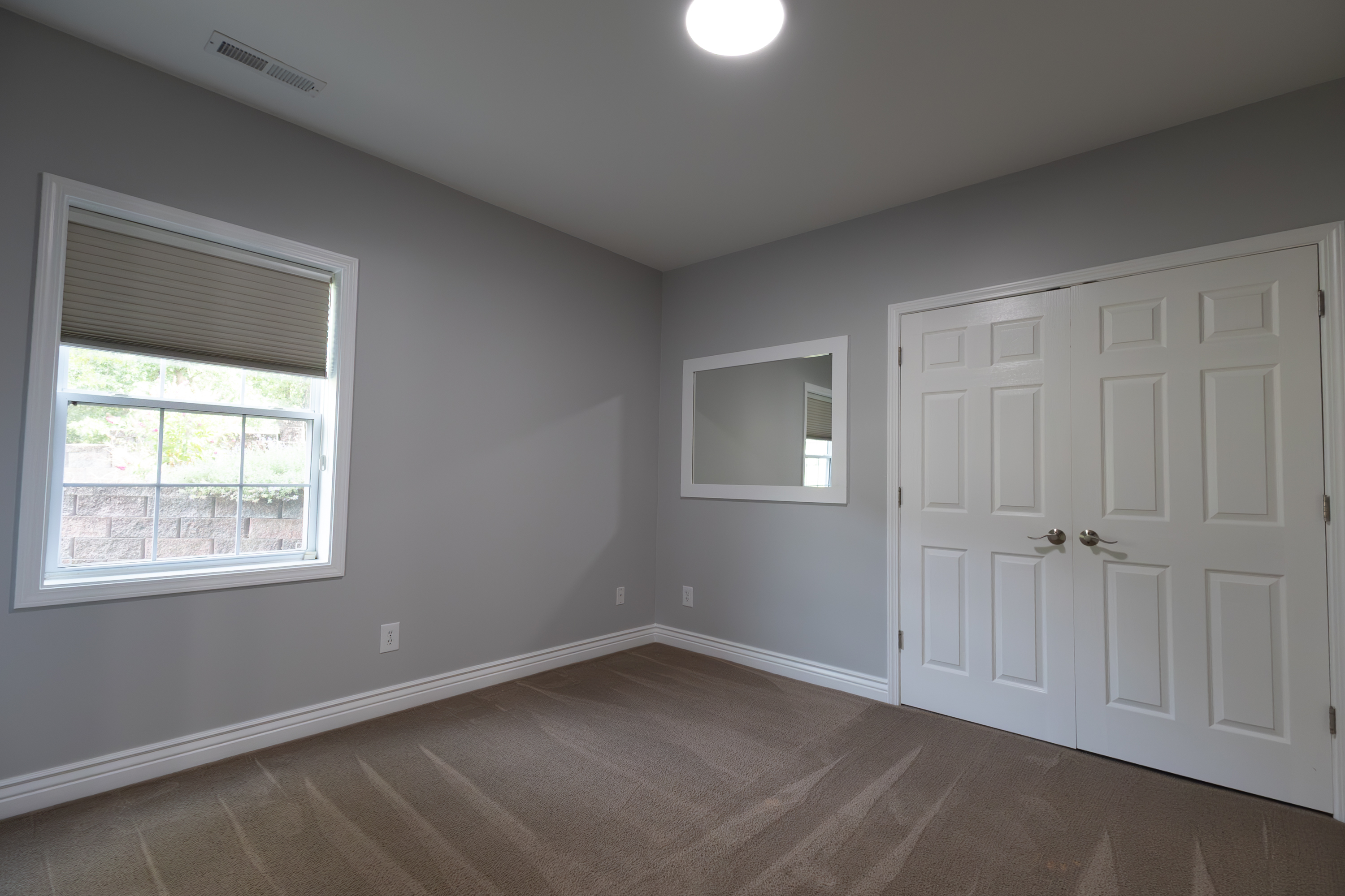 Moberly, Missouri, 65270, United States, 5 Bedrooms Bedrooms, ,Residential,For Sale,1928101