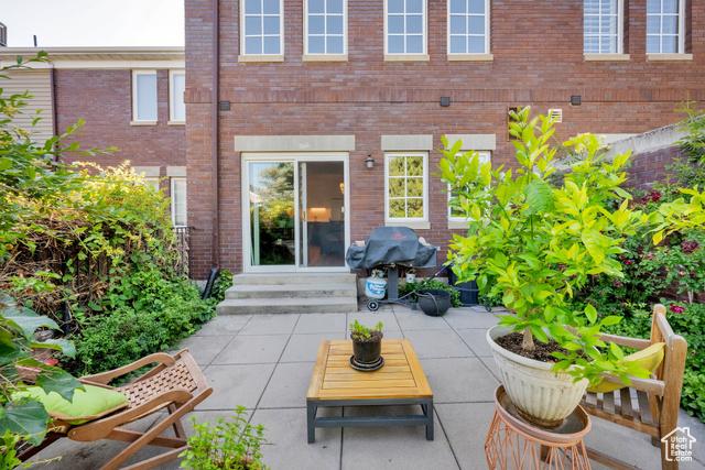 Salt Lake City, Utah, 84103, United States, 2 Bedrooms Bedrooms, ,3 BathroomsBathrooms,Residential,For Sale,1986049