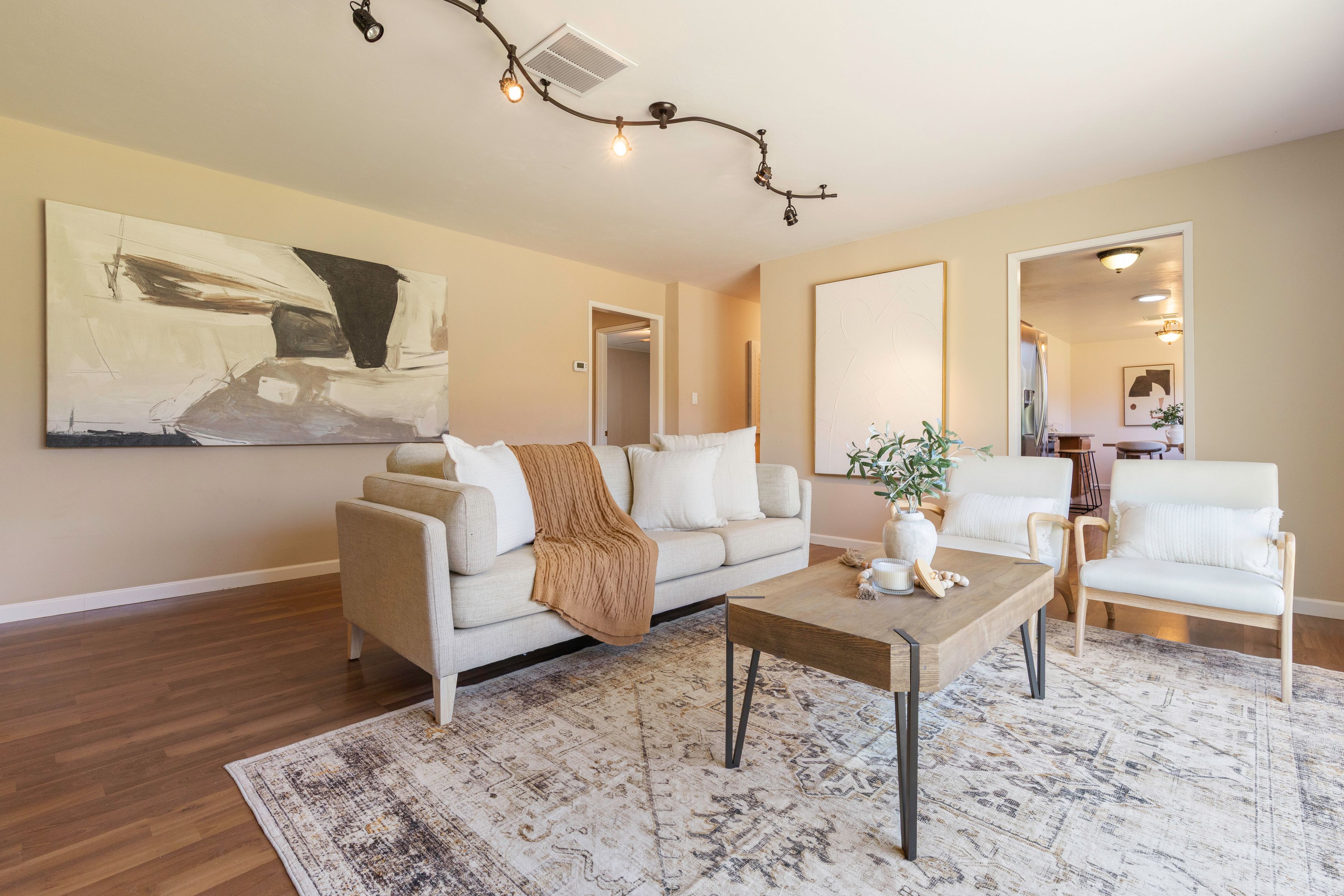  1870 Westlake Drive - 物件實景